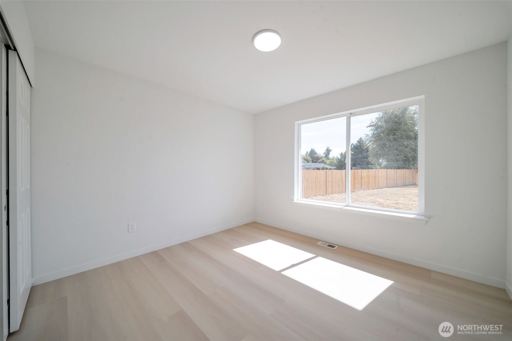 304 Eldredge Court Property Photo 15