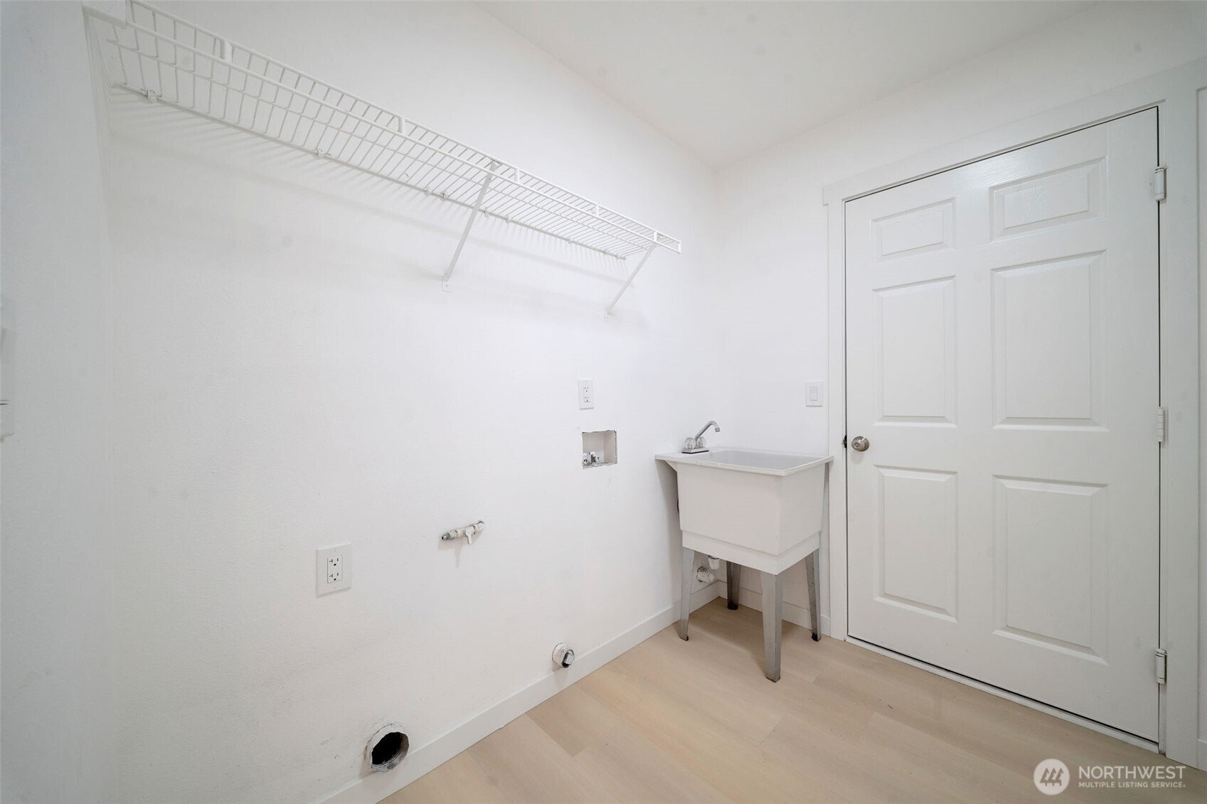 304 Eldredge Court Property Photo 20