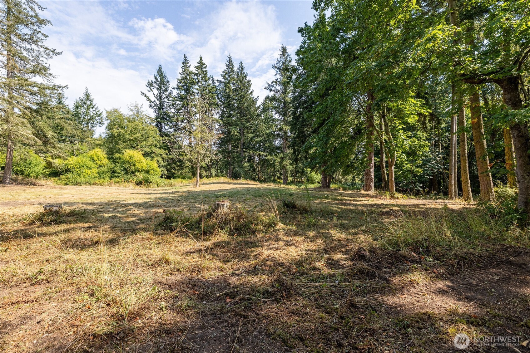 1110 Bush Point Road Property Photo 3