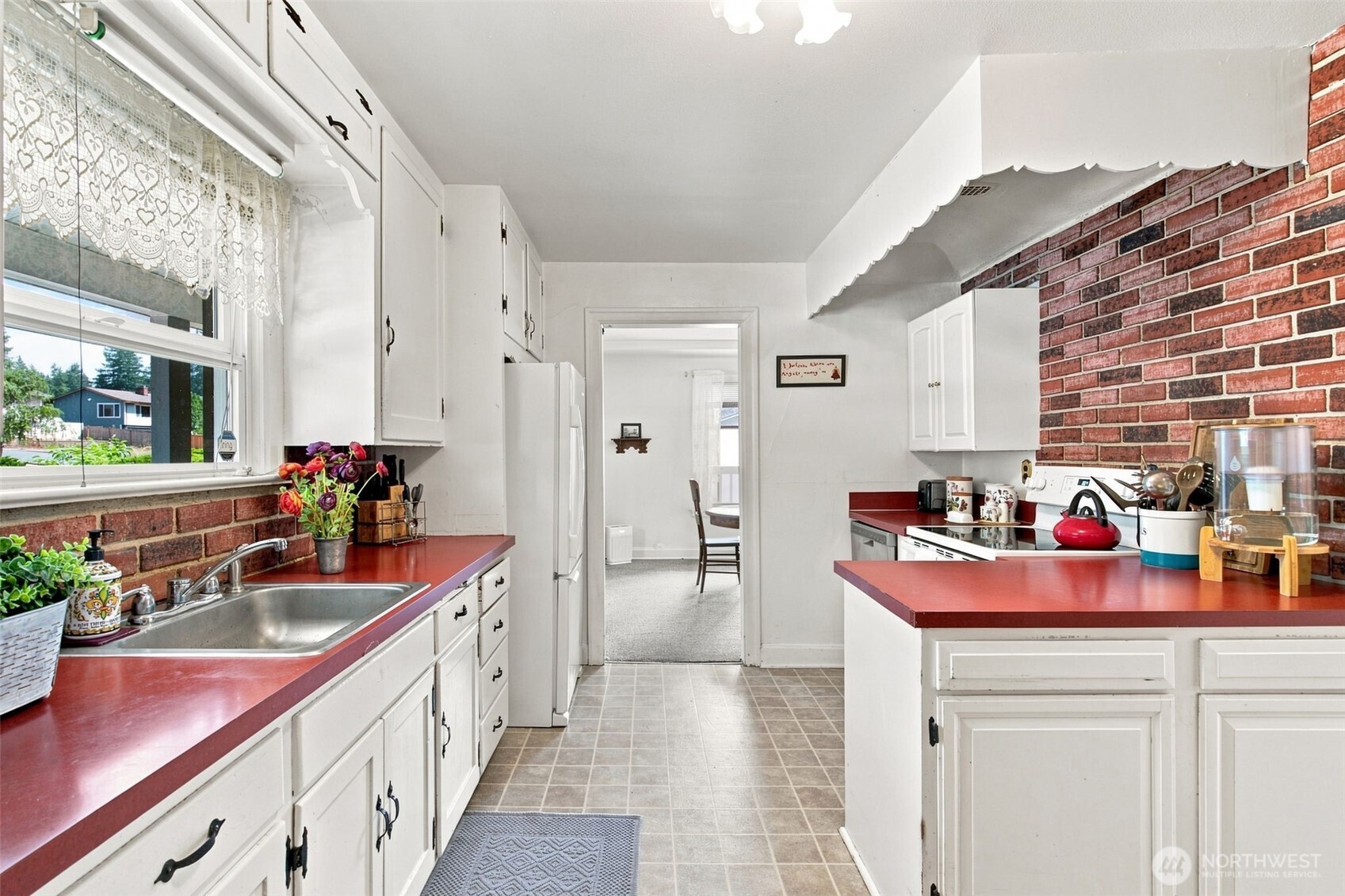 9511 Olson Road Property Photo 14