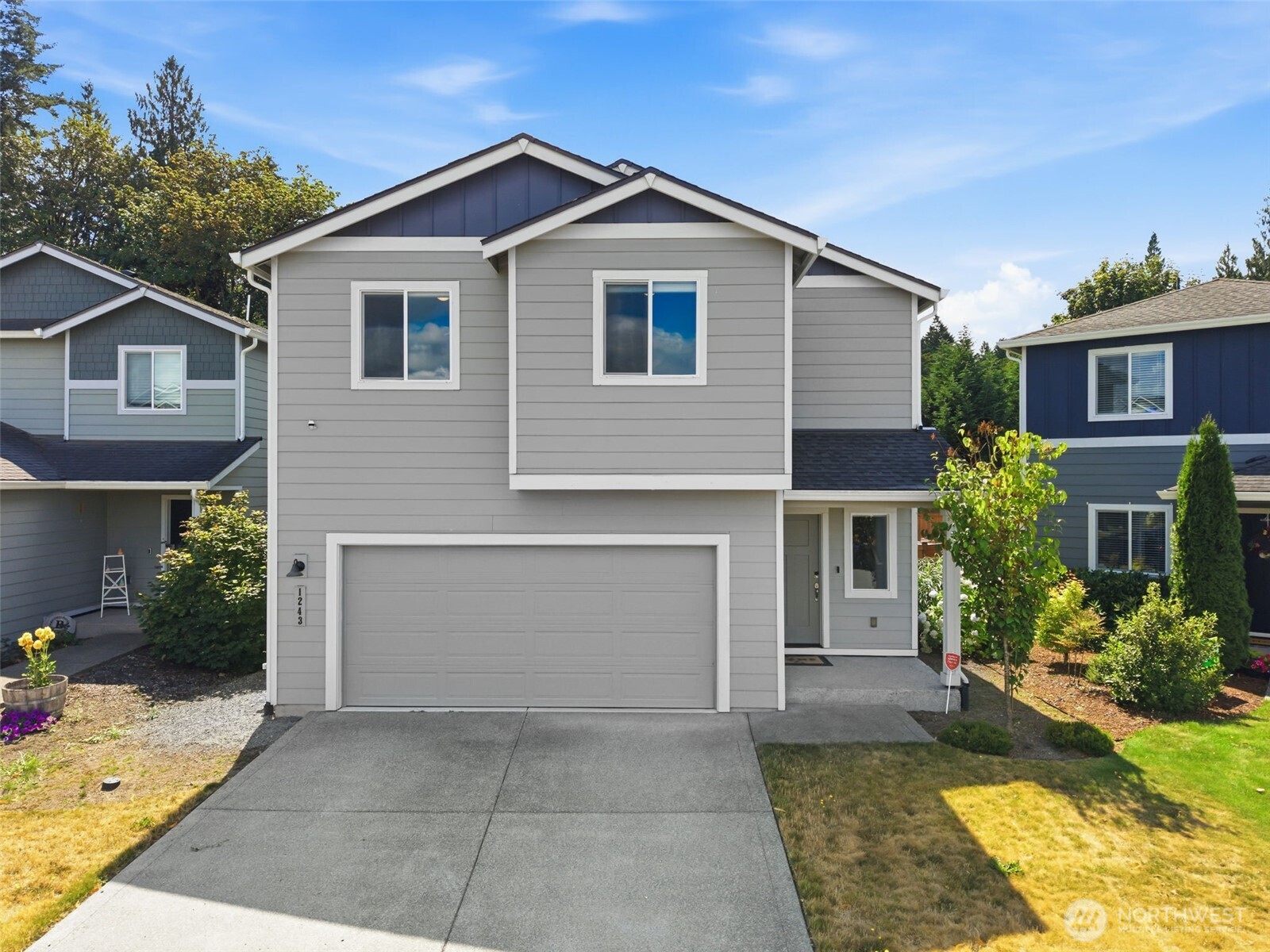 1243 92nd Way SE Property Photo 1