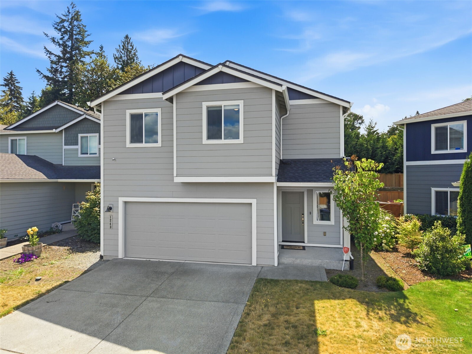 1243 92nd Way Se Property Photo 2