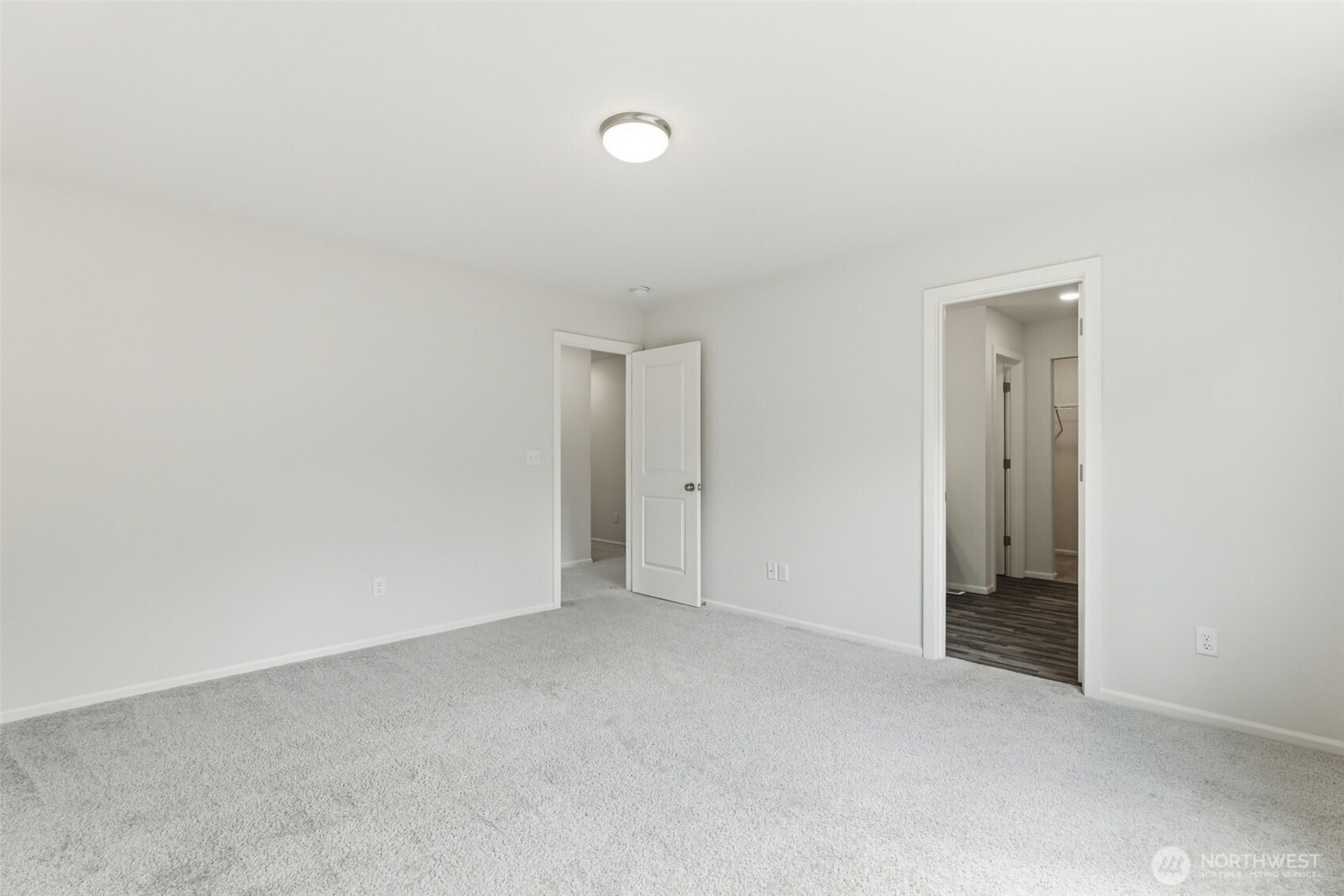 1243 92nd Way Se Property Photo 12