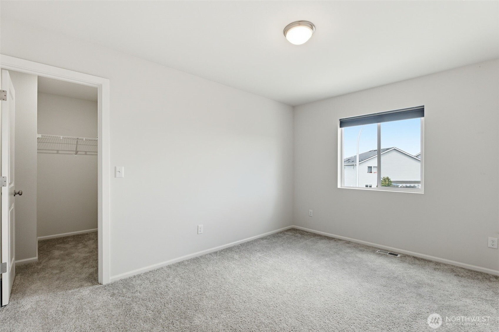 1243 92nd Way Se Property Photo 23
