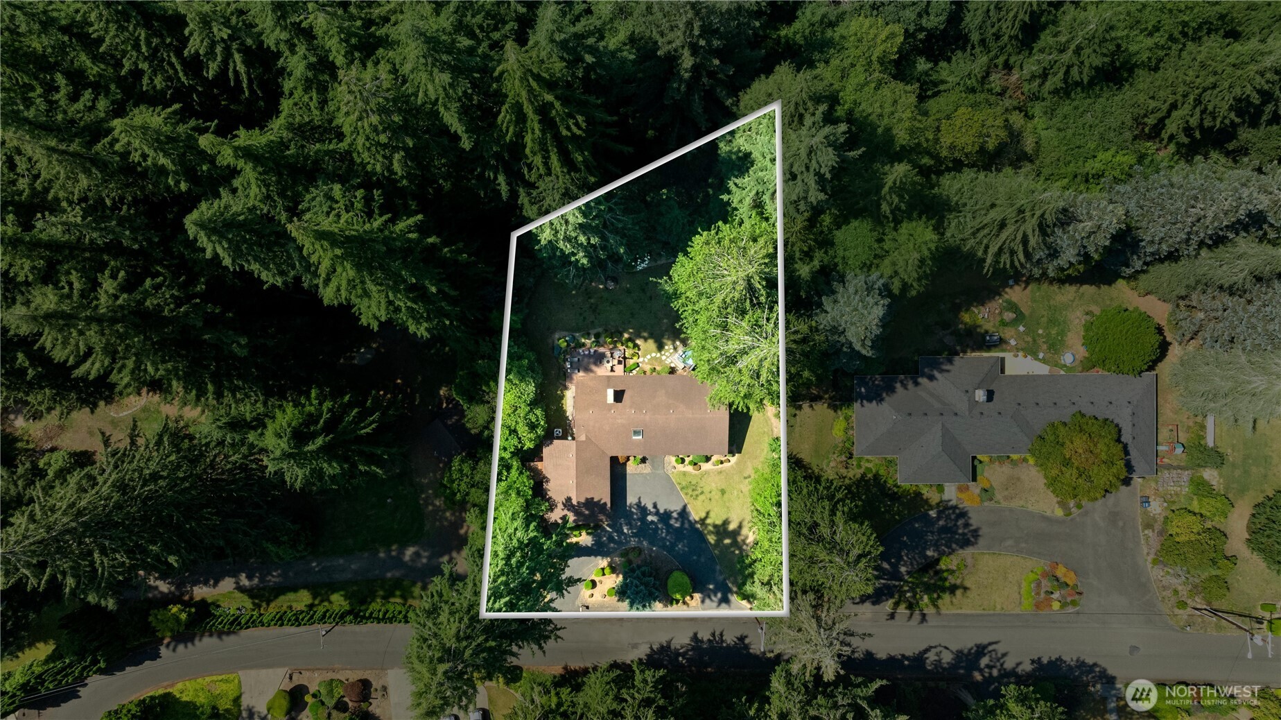 605 Fairway Drive Property Photo 35