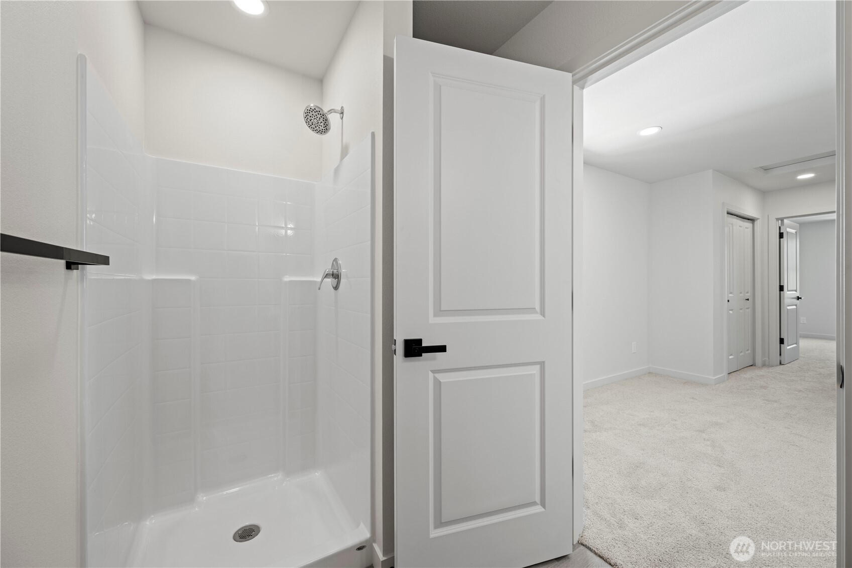 202 S Alder Avenue B Property Photo 19