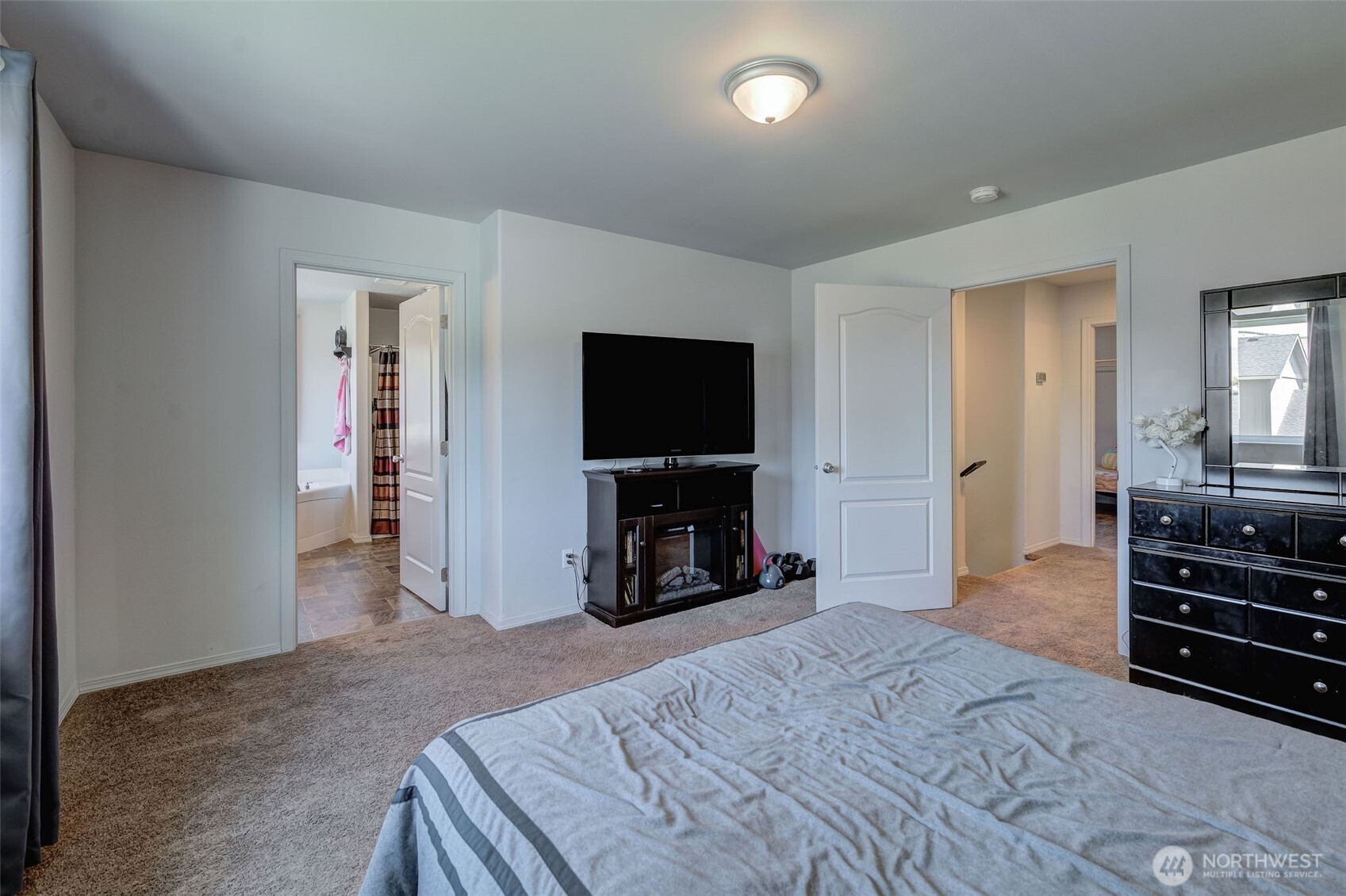 1450 Denny Place Property Photo 17