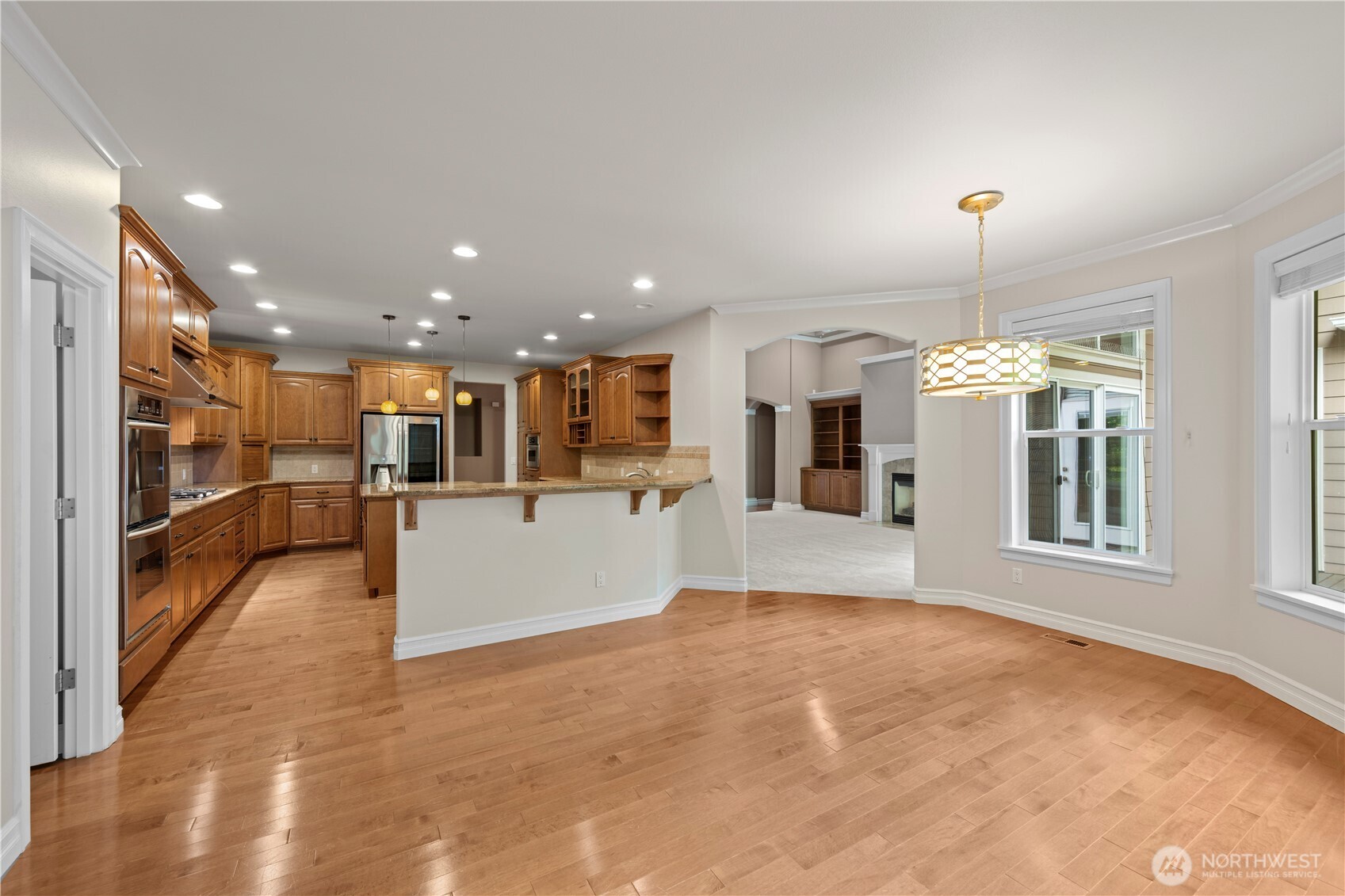 12521 6th Avenue Property Photo 17