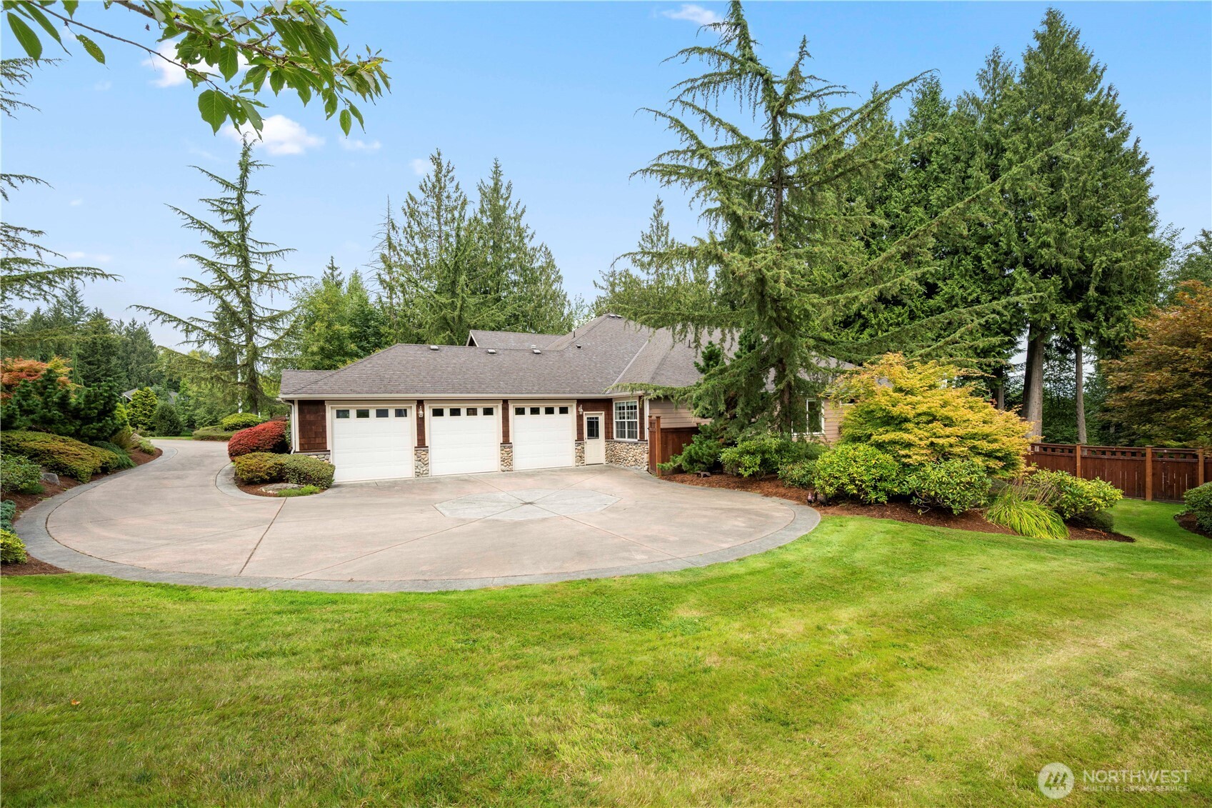12521 6th Avenue Property Photo 32