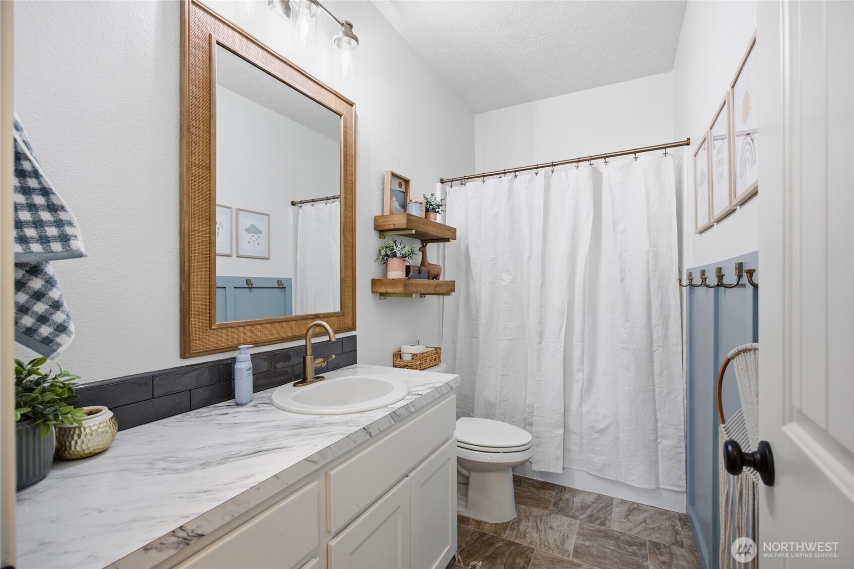 4713 W Wren Property Photo 23