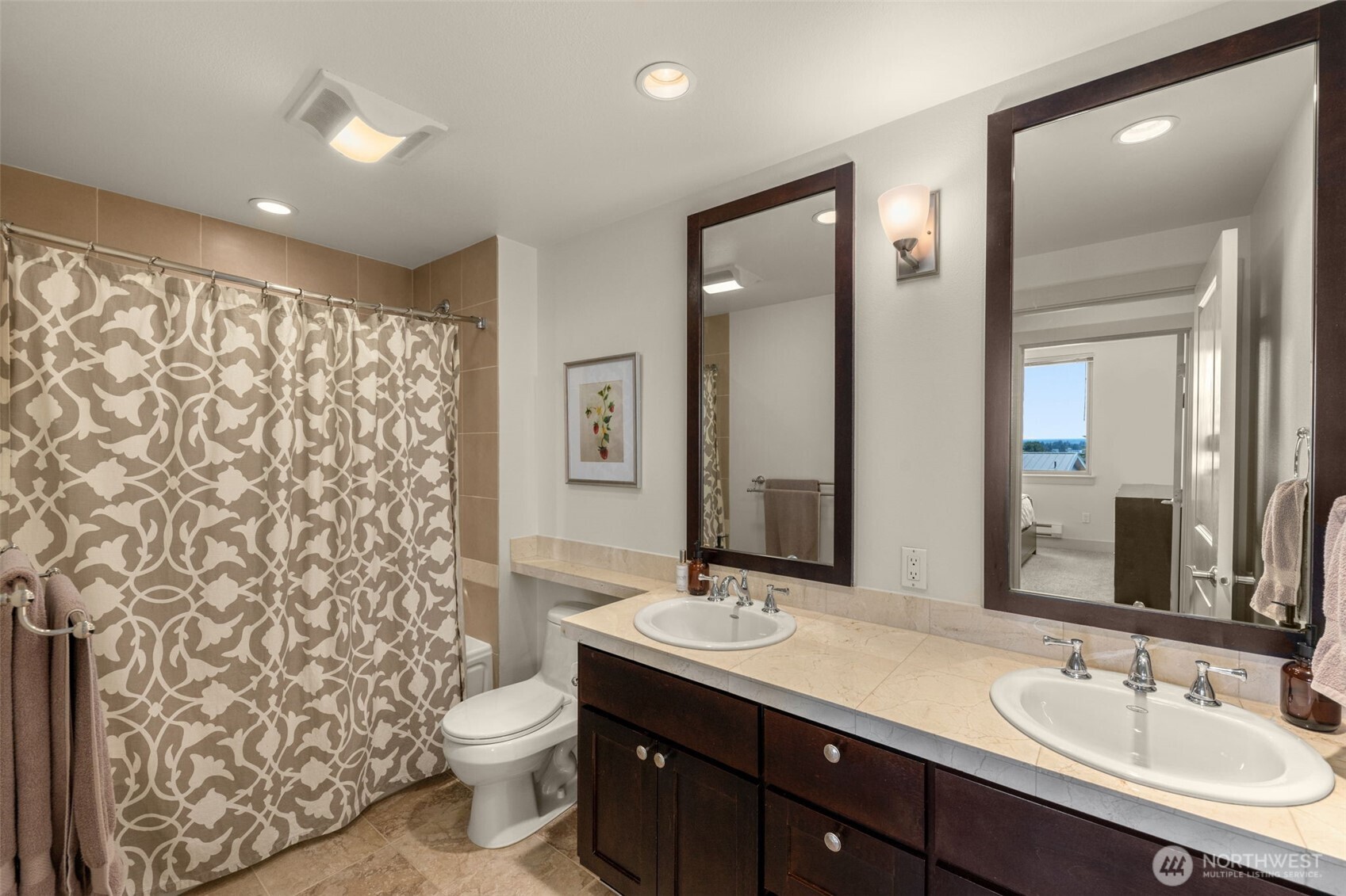 6801 Greenwood Avenue 304 Property Photo 16