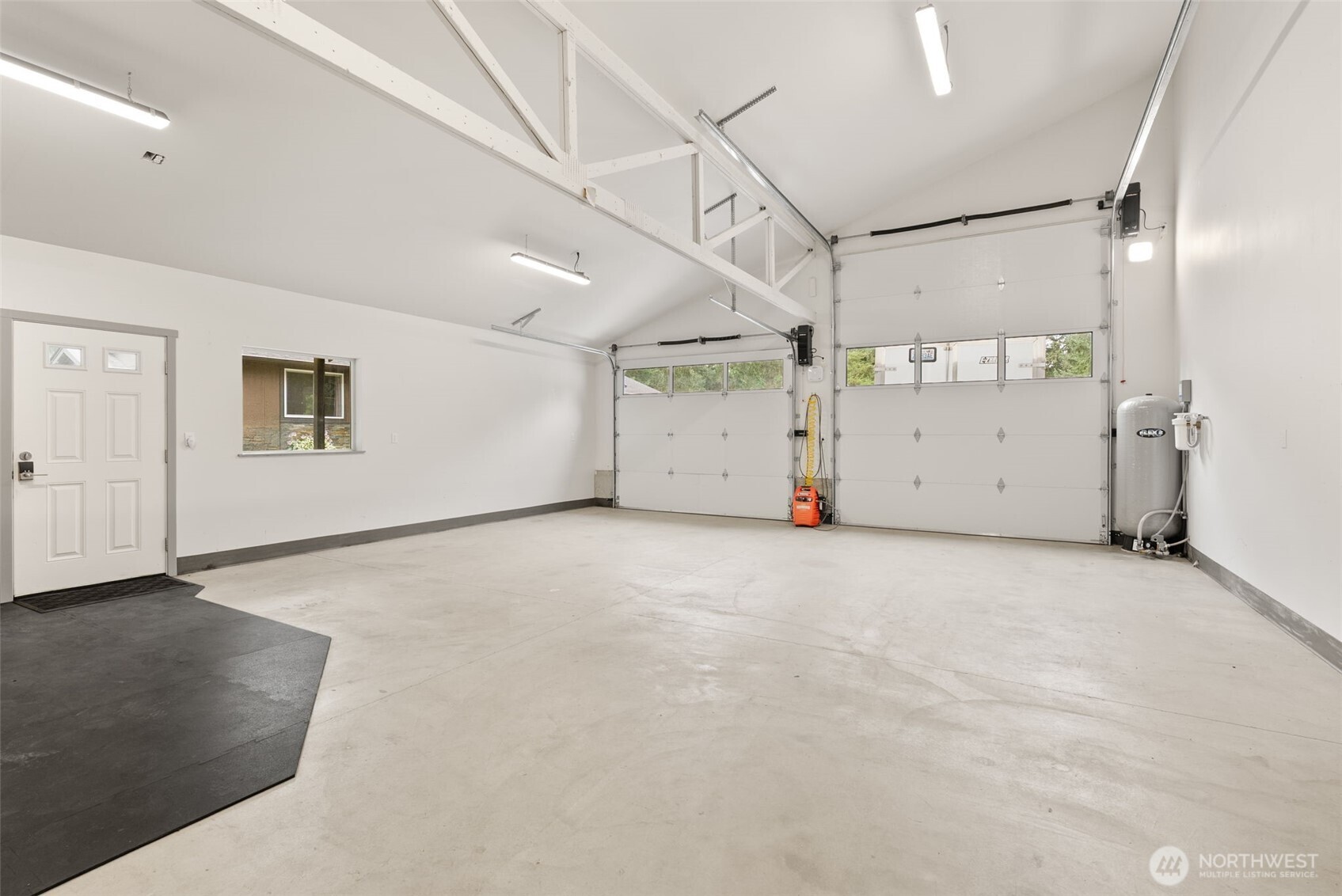 17035 Sargent Road Property Photo 25
