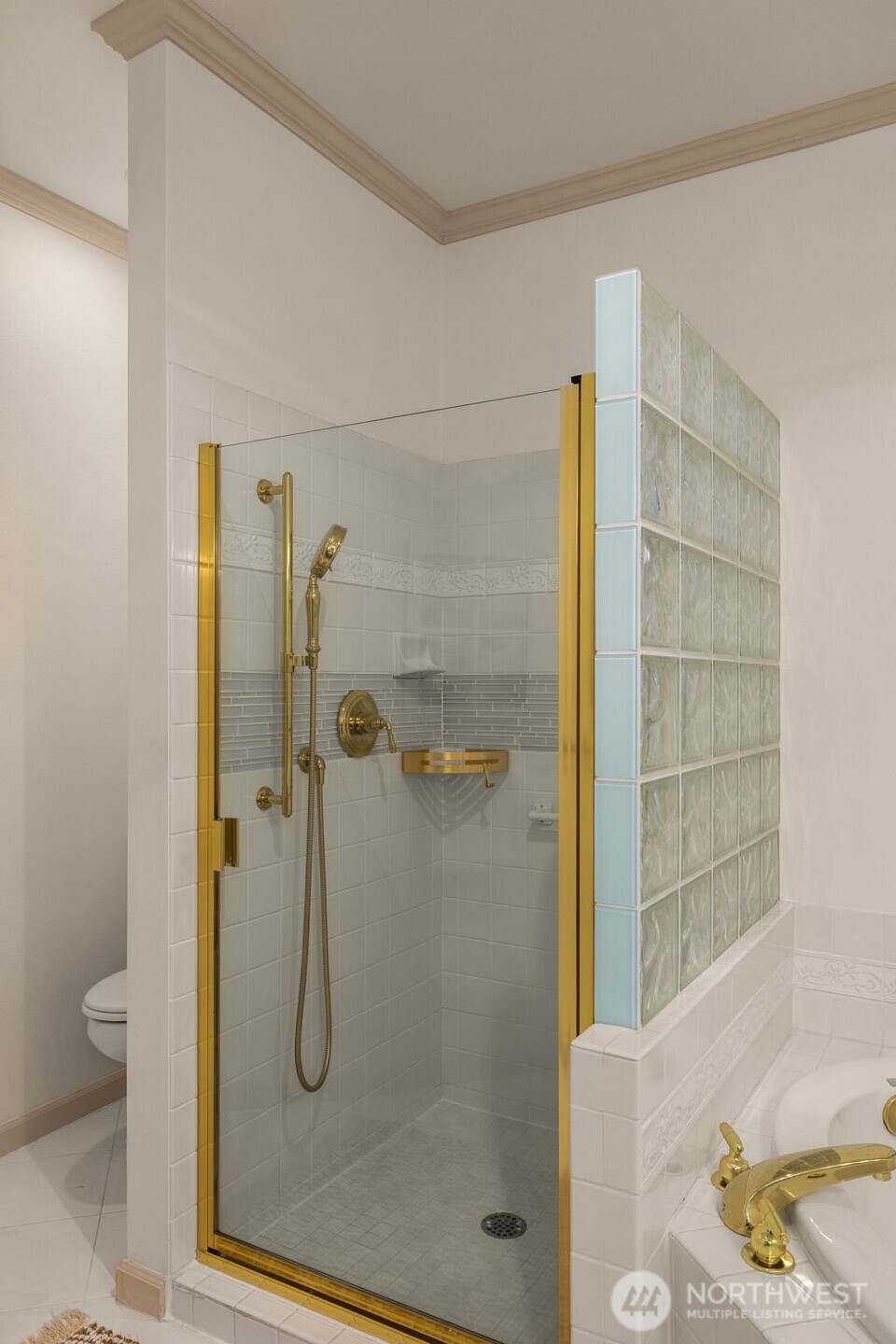 615 6th Street 107 Property Photo 18