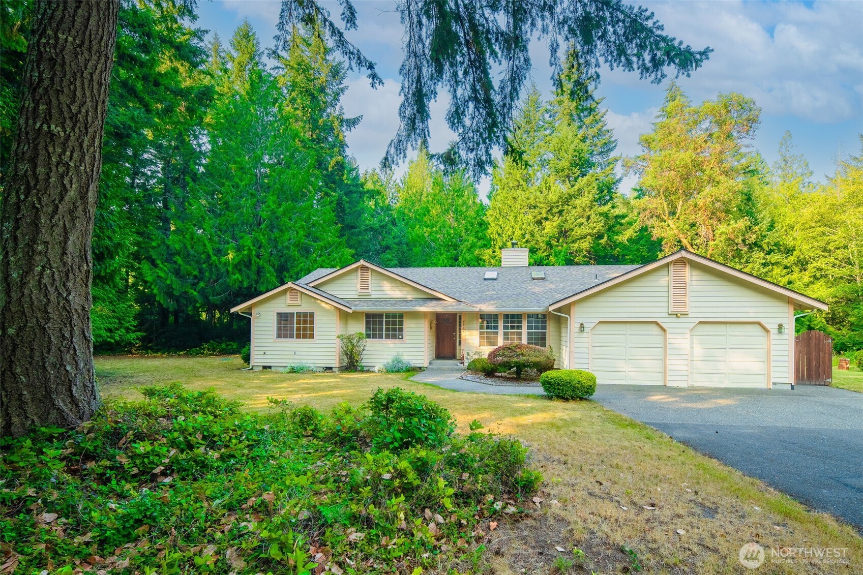 4914 Grand Fir Lane Property Photo 1