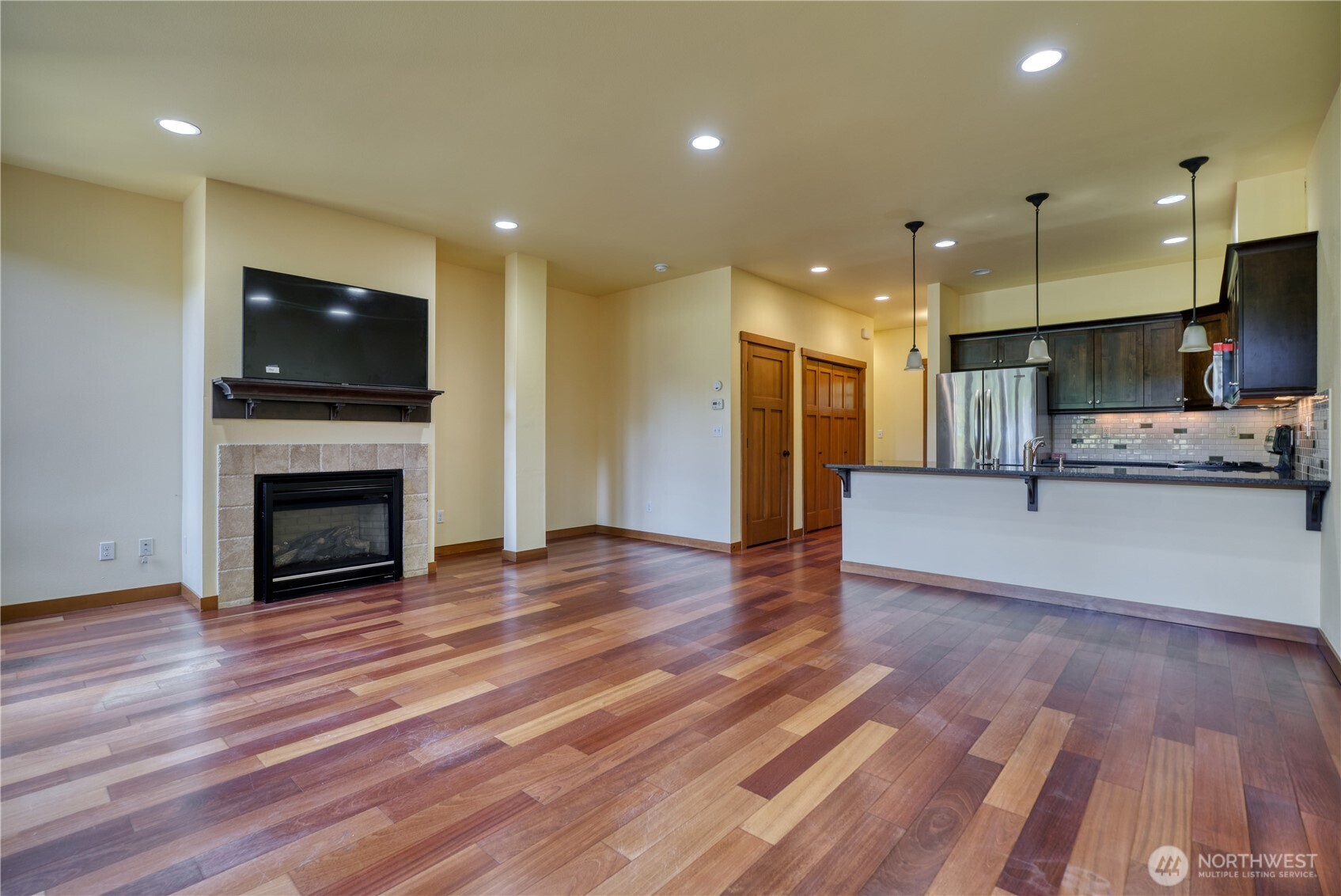 1307 Pelican Pl B Property Photo 11