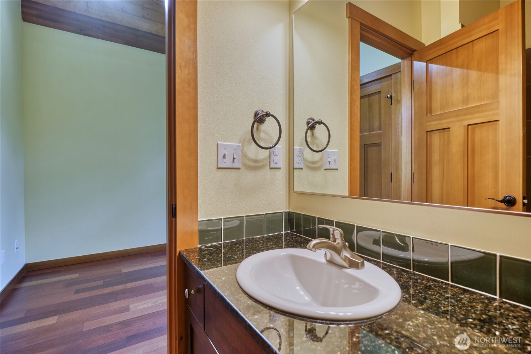 1307 Pelican Pl B Property Photo 25