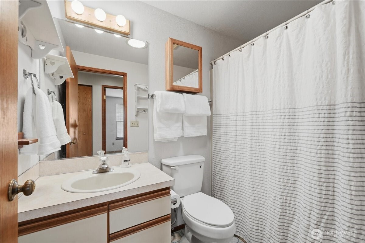 403 Neptune Place Property Photo 15