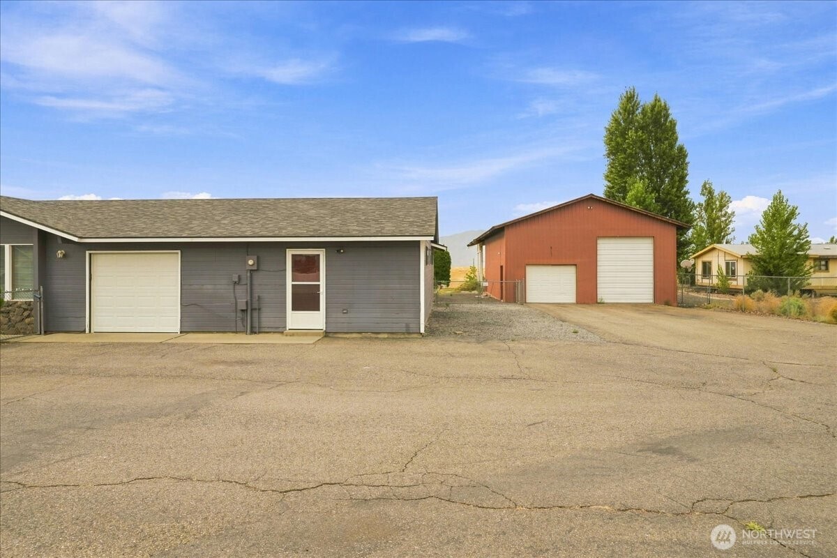 403 Neptune Place Property Photo 26