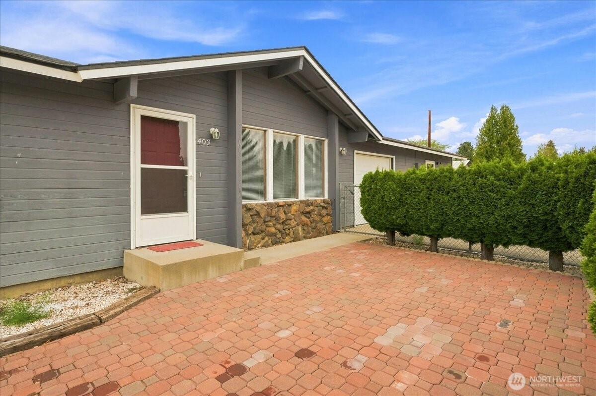 403 Neptune Place Property Photo 29