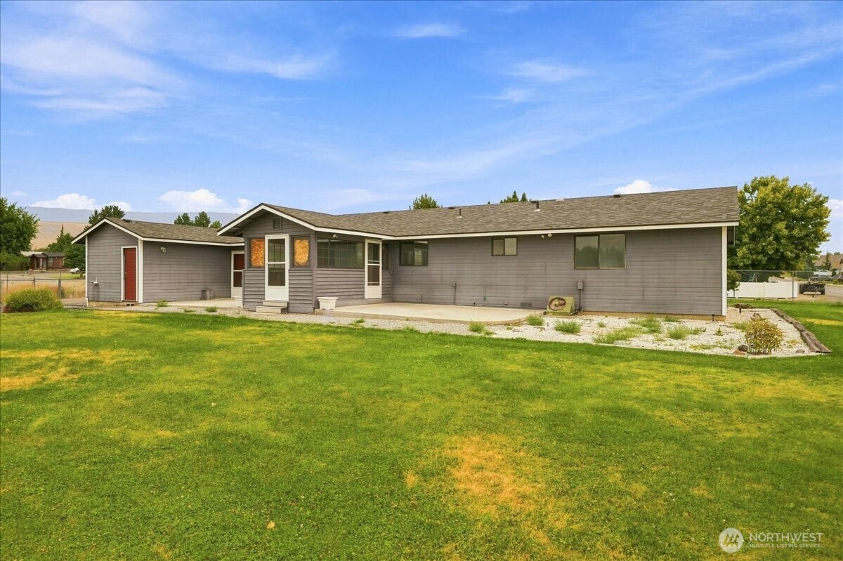 403 Neptune Place Property Photo 33