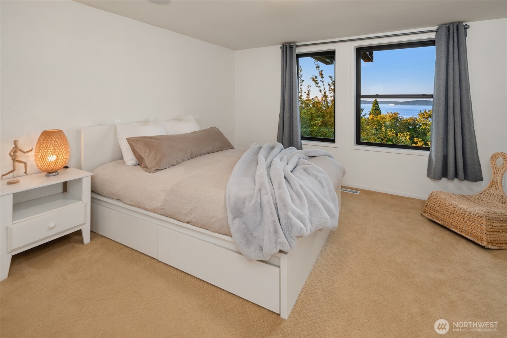 17 North Road Property Photo 26