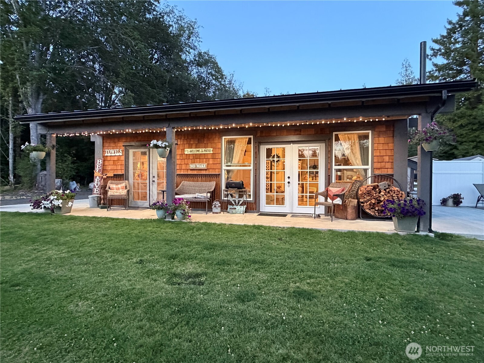 3420 N Mission Road Property Photo 7