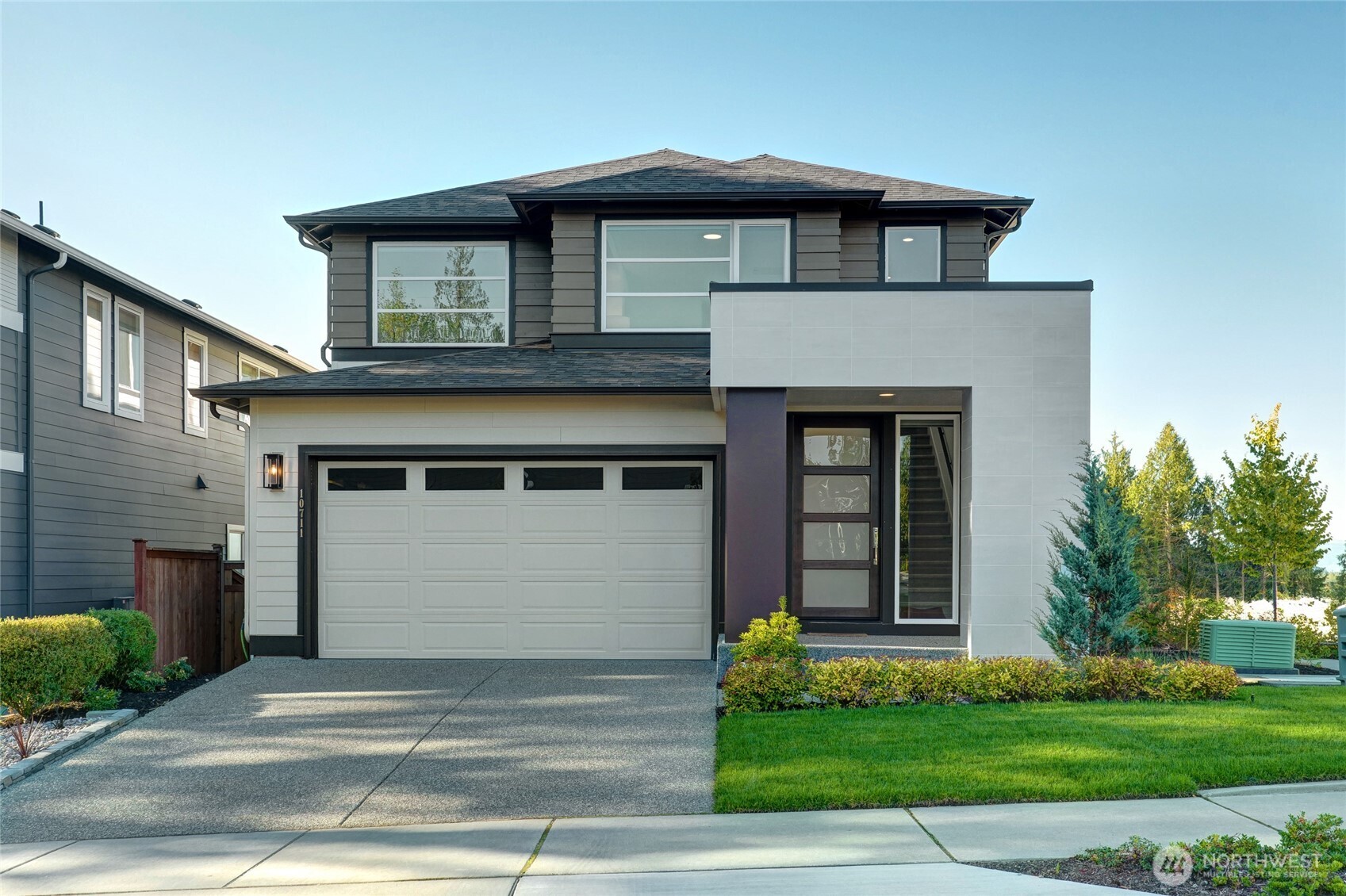 10711 16th Place Property Photo 1