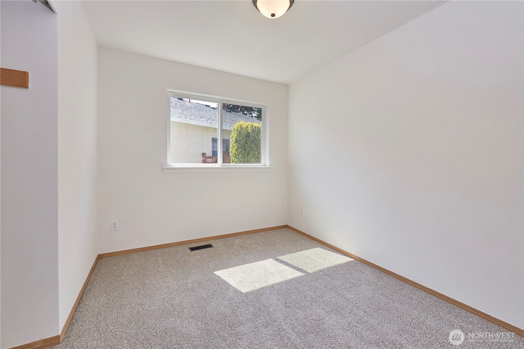 6804 E 132nd Street Ct Property Photo 18