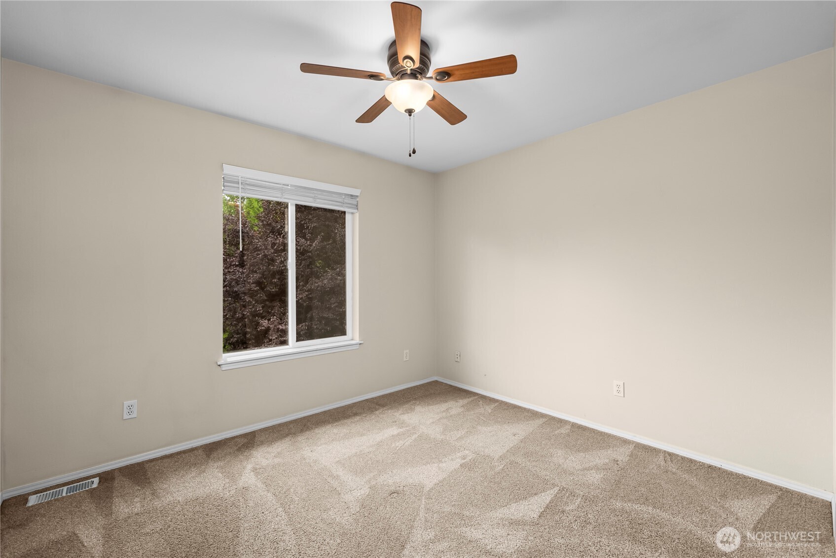 11306 216th Avenue Property Photo 27
