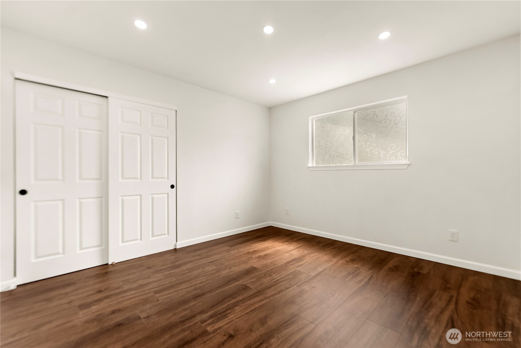 717 W Ridge Drive W Property Photo 15