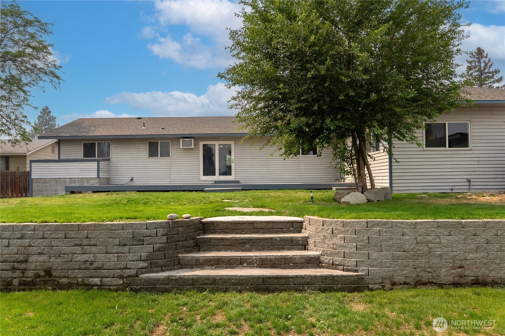 717 W Ridge Drive W Property Photo 38