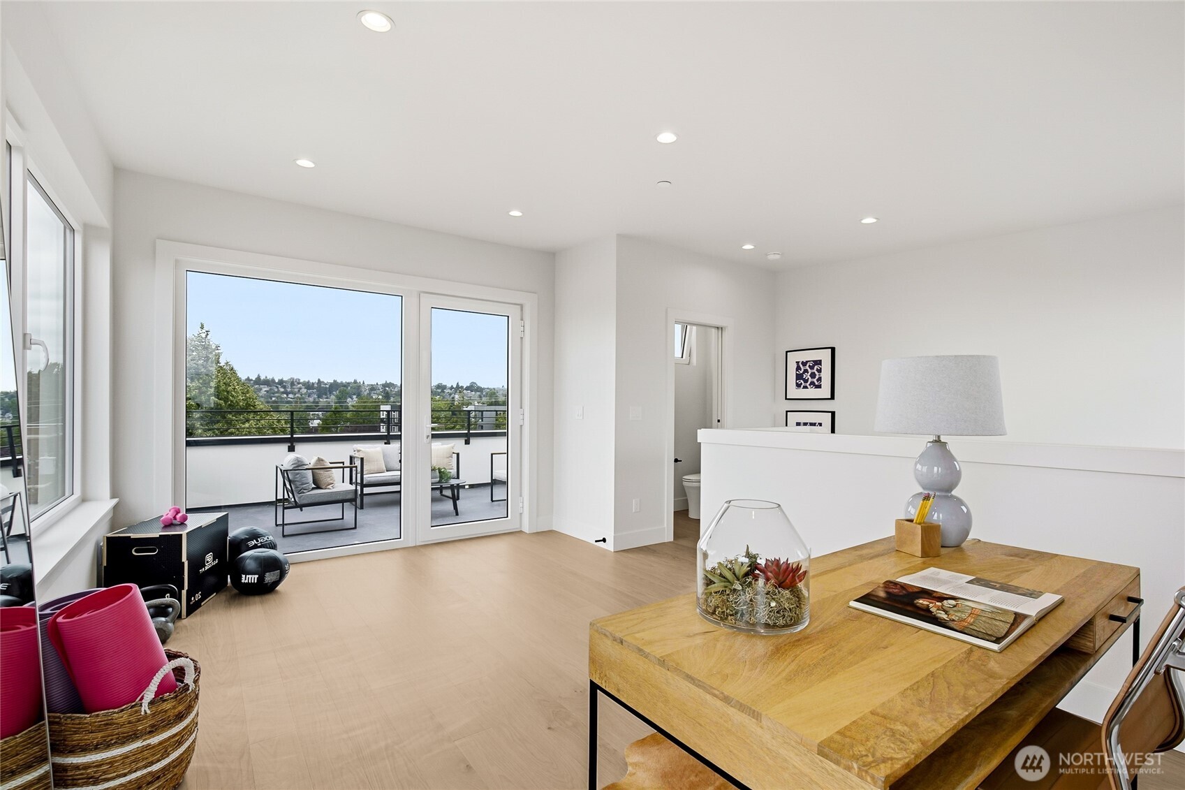 1510 B Nw 59th Street Property Photo 8