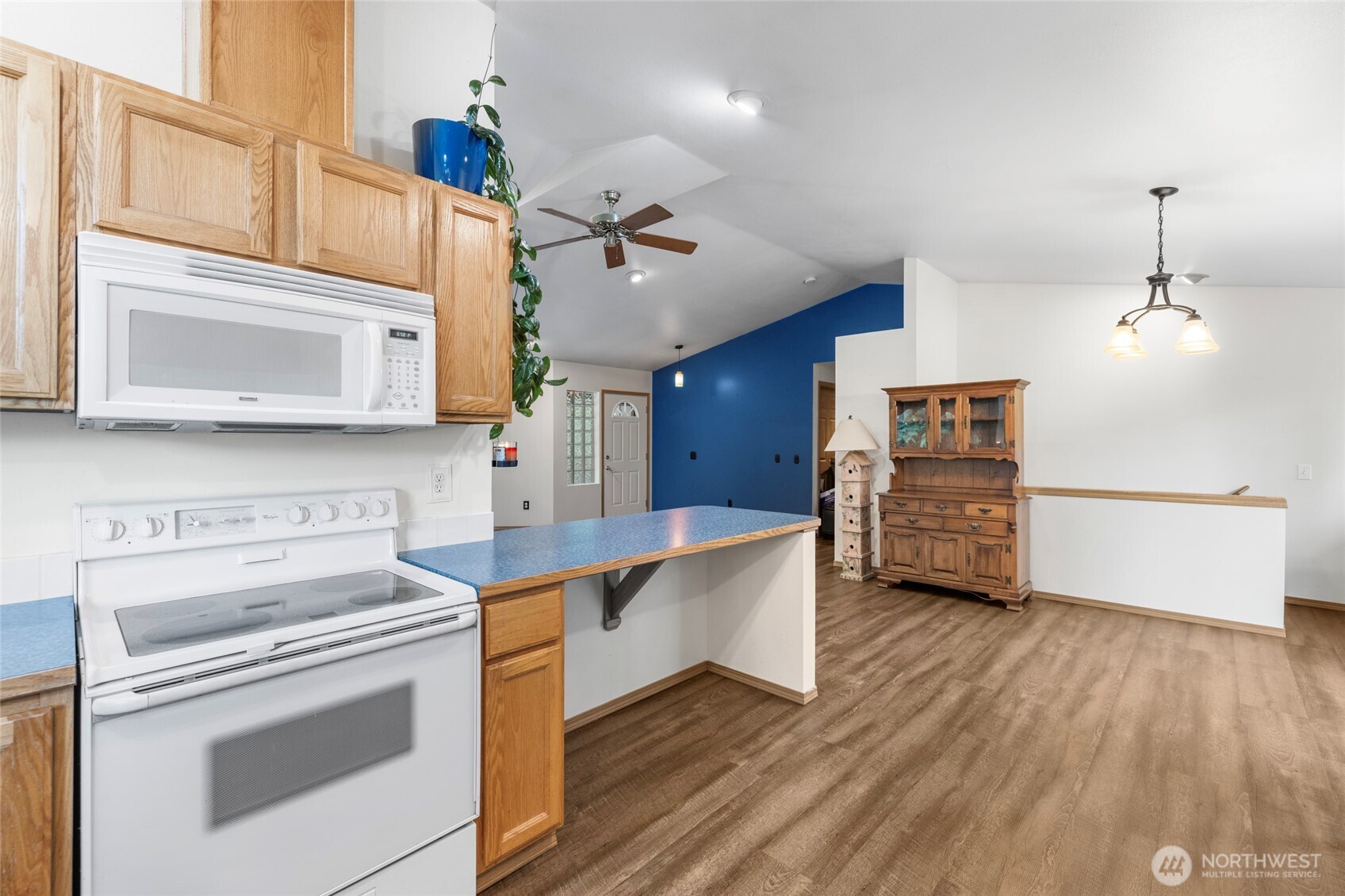654 Crest Lane Property Photo 18
