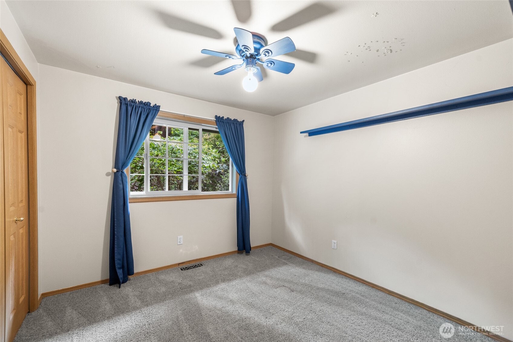 654 Crest Lane Property Photo 28