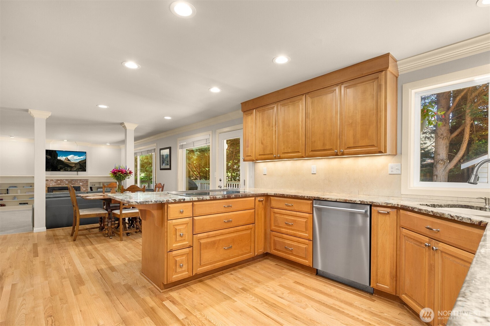 2714 232nd Place Property Photo 14
