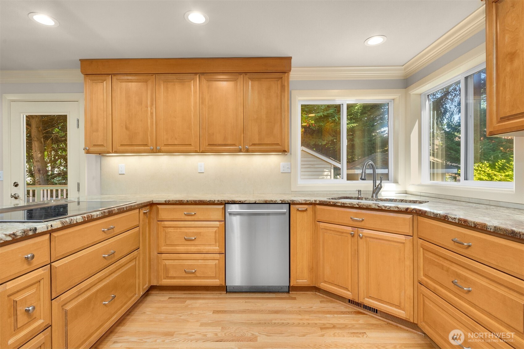 2714 232nd Place Property Photo 15