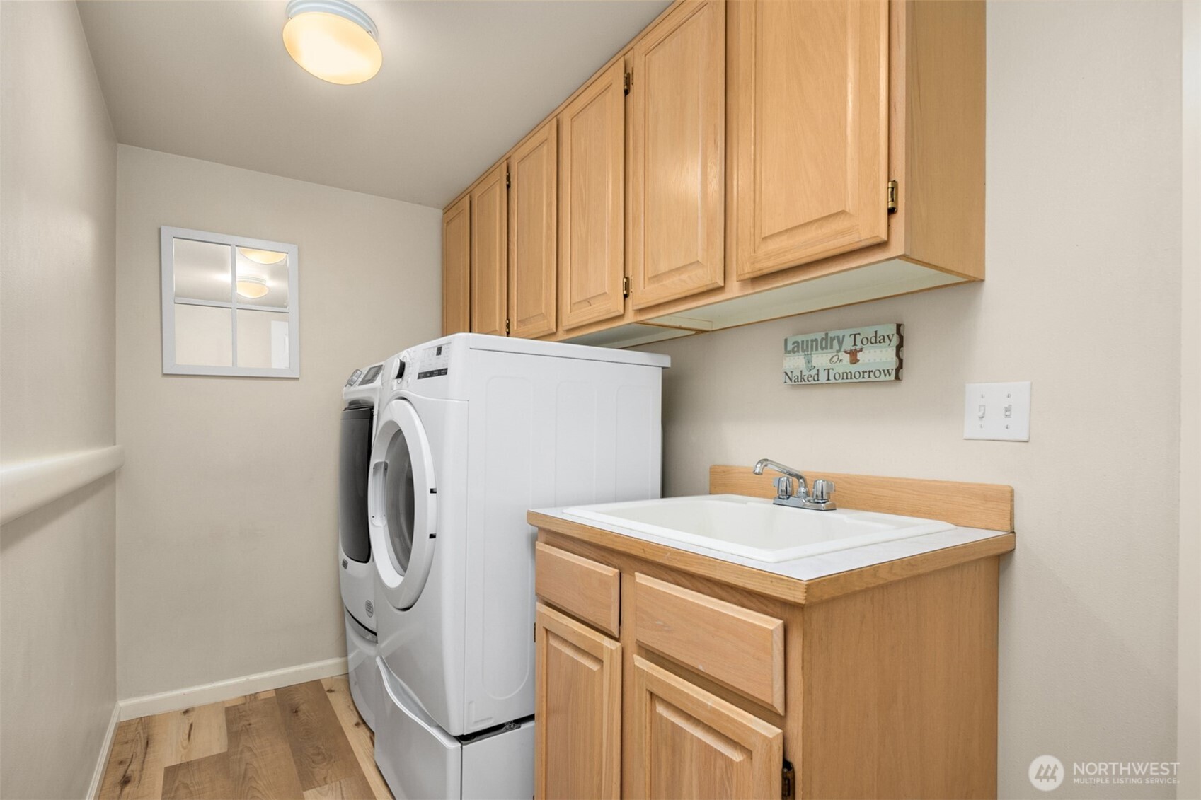 2714 232nd Place Property Photo 22