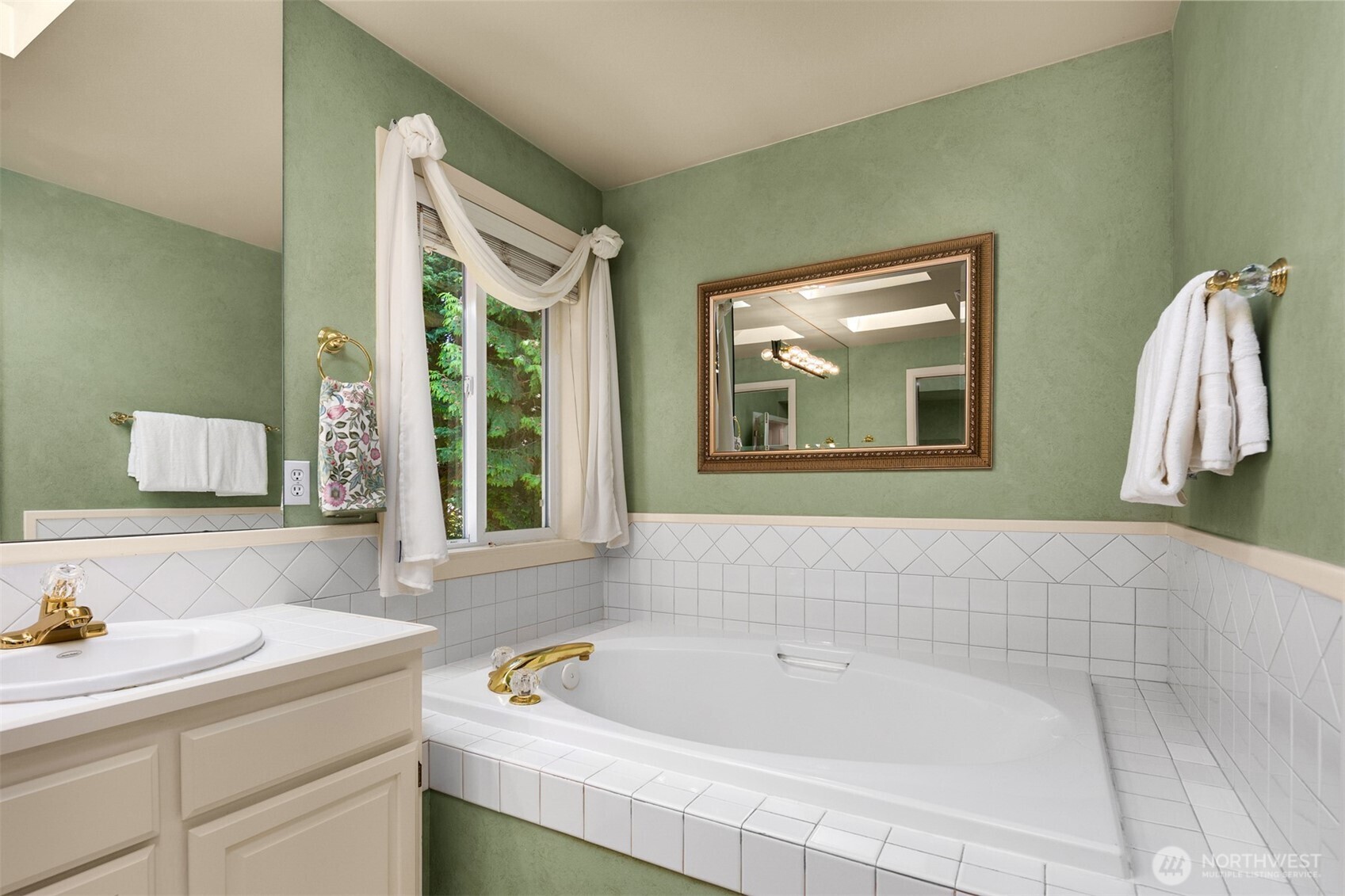 2714 232nd Place Property Photo 26