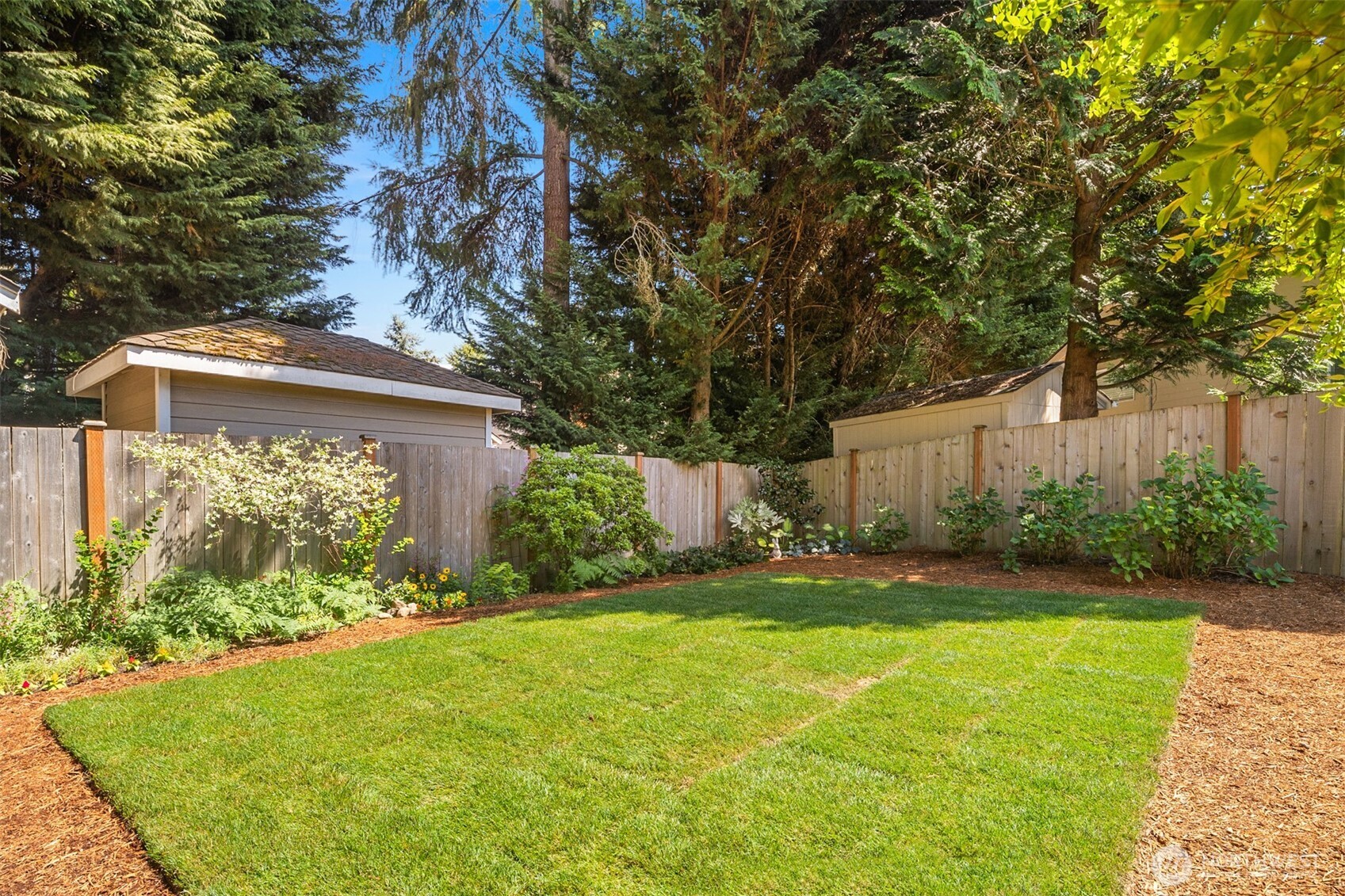 2714 232nd Place Property Photo 38