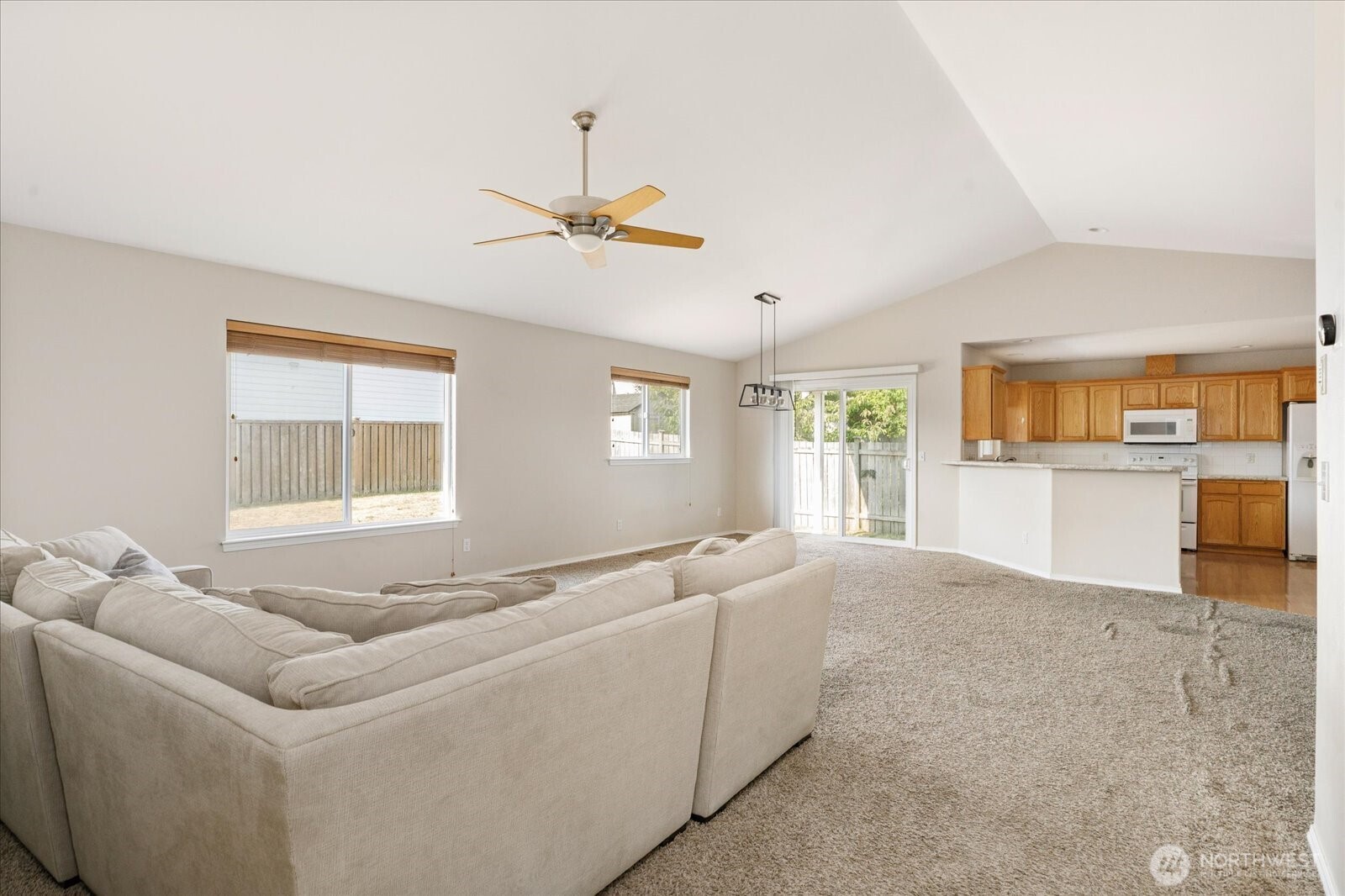 229 Nw Cherry Hill Loop Property Photo 17