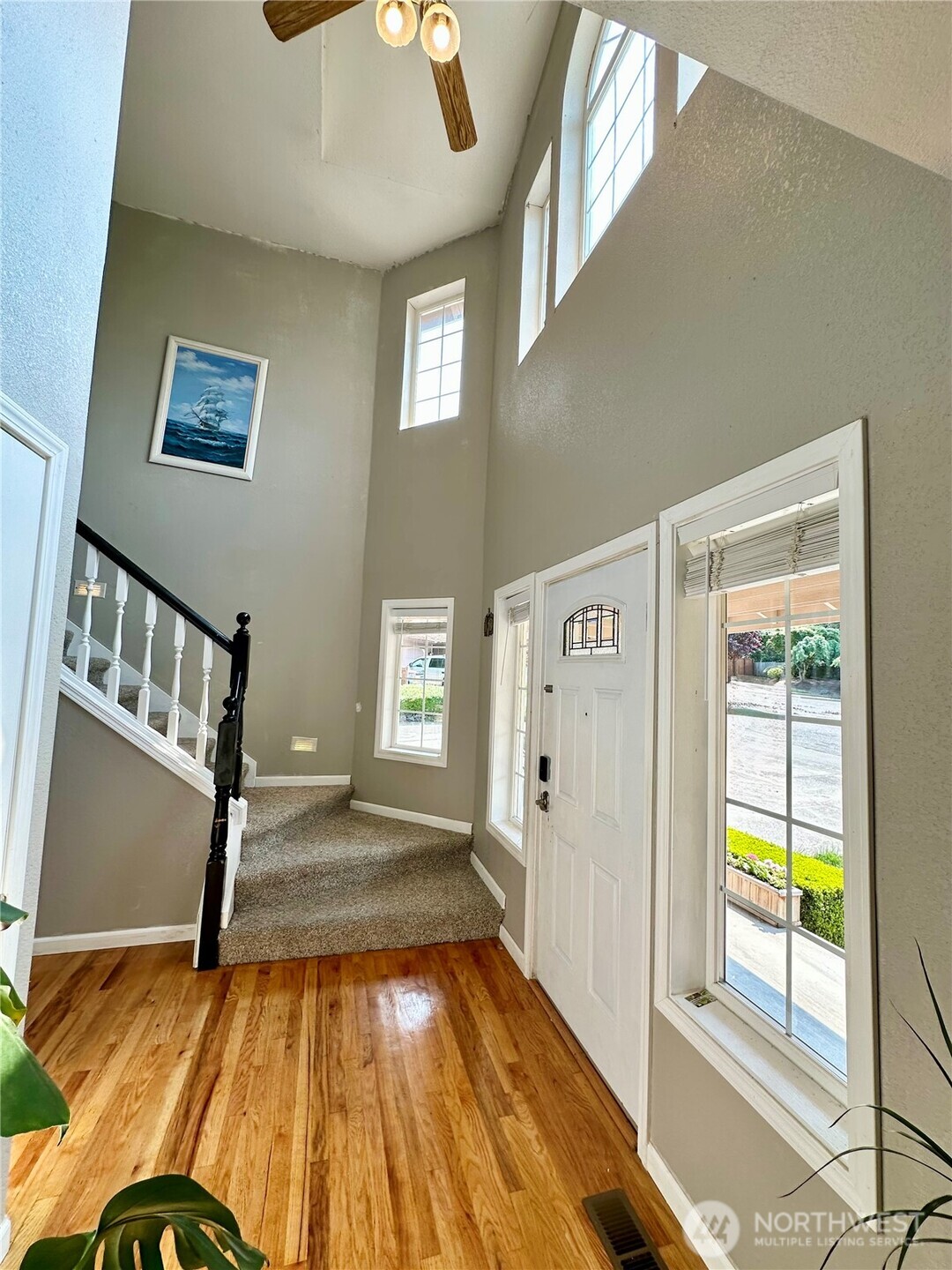 1605 27th Avenue Property Photo 2
