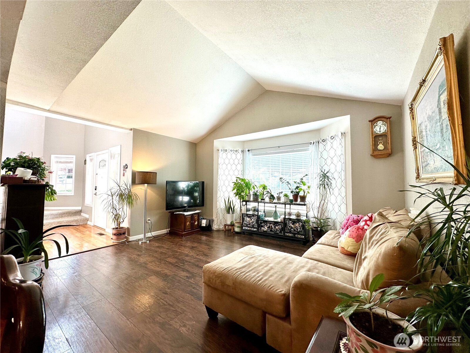 1605 27th Avenue Property Photo 9