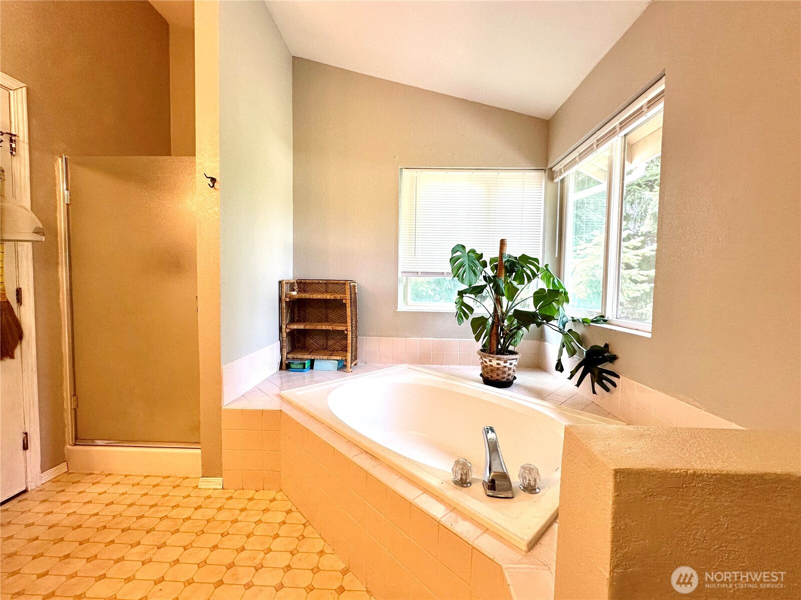 1605 27th Avenue Property Photo 16