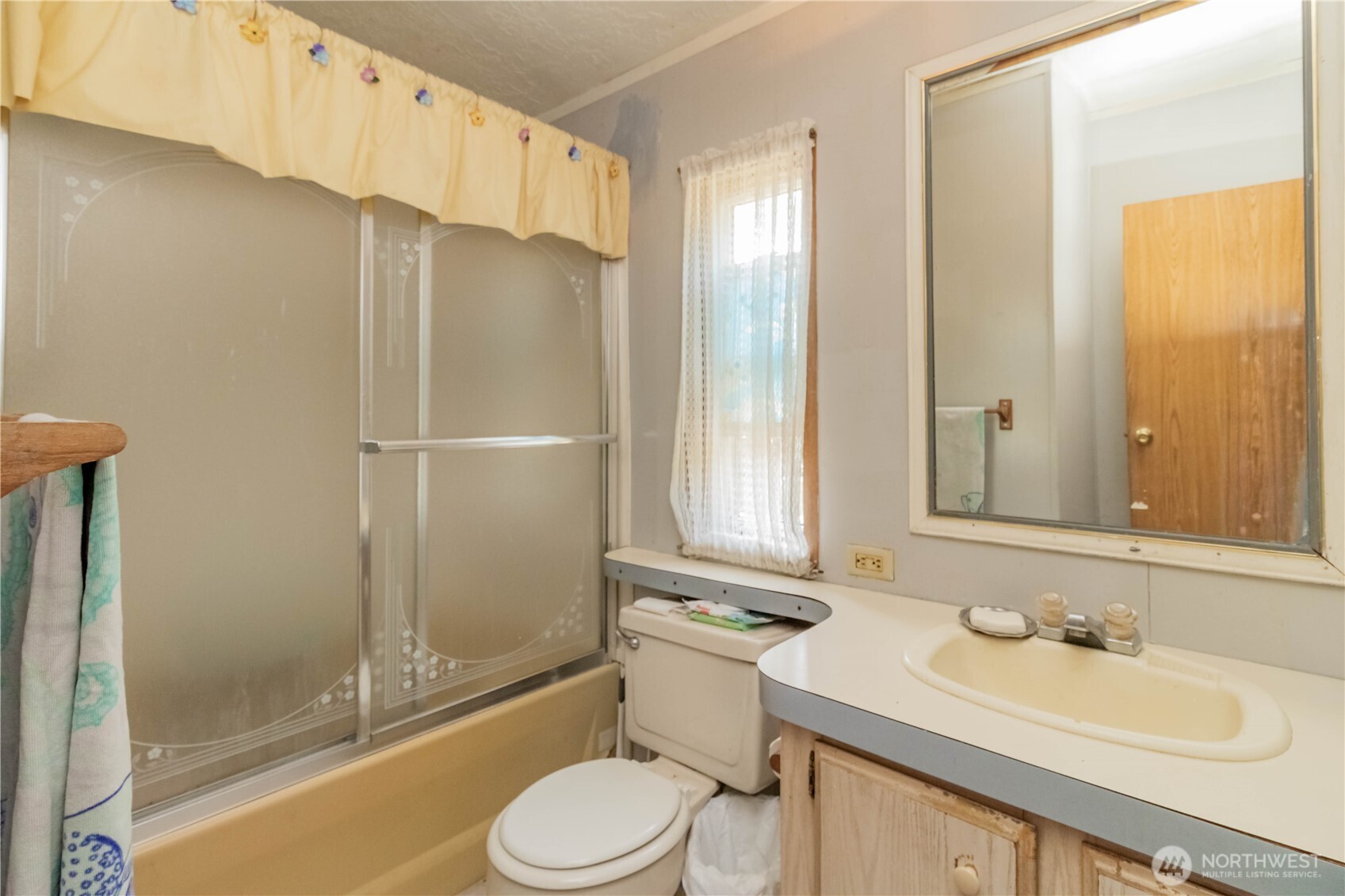 4403 249th Street East Property Photo 14