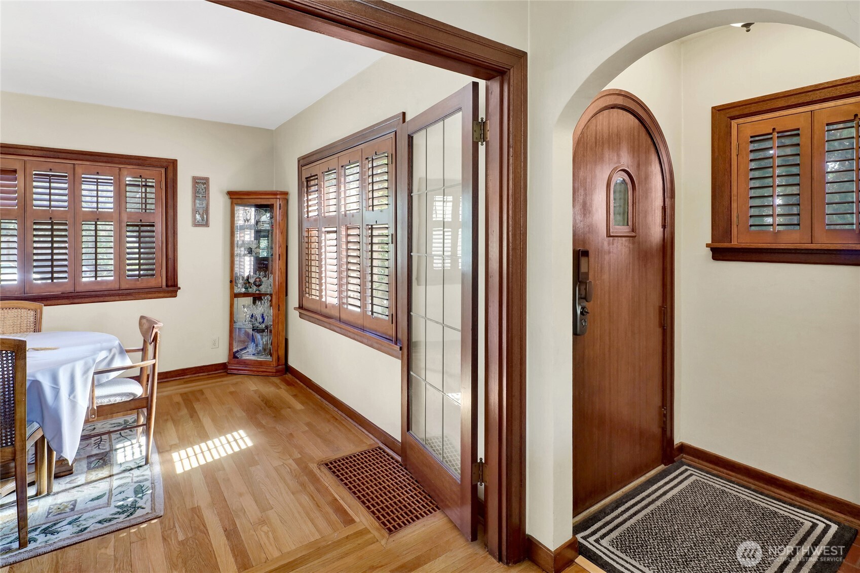 2900 Cornwall Avenue Property Photo 3
