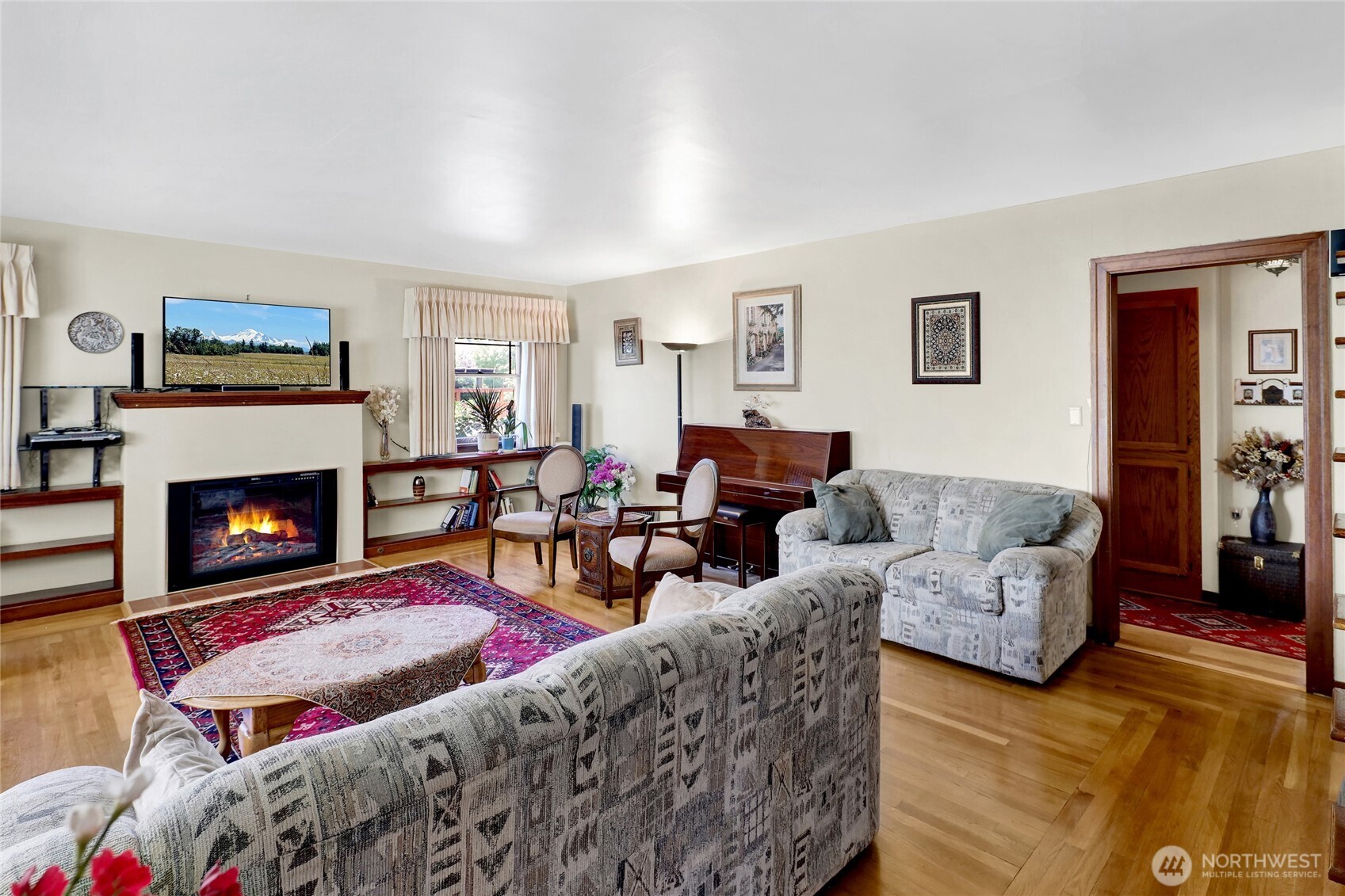 2900 Cornwall Avenue Property Photo 4