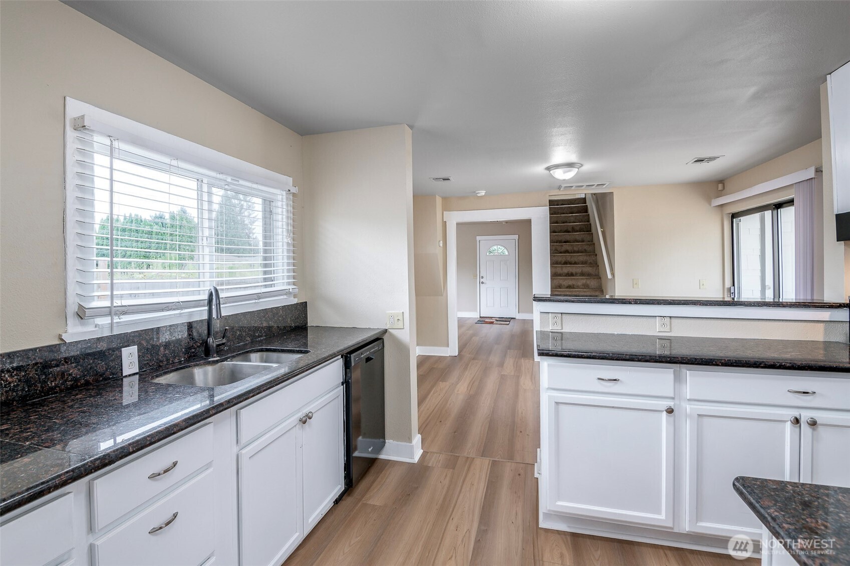 1806 2nd Street Property Photo 14