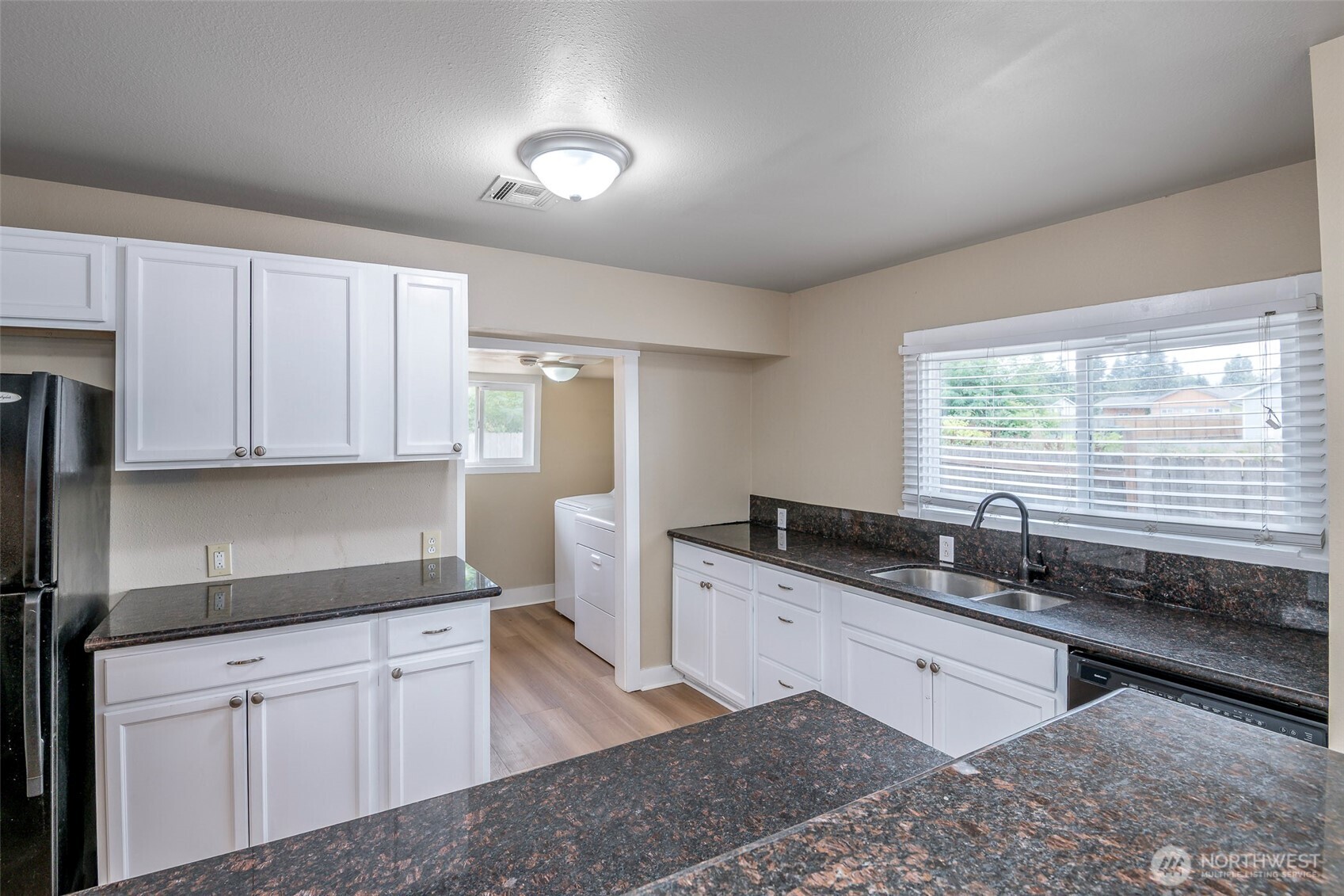 1806 2nd Street Property Photo 15