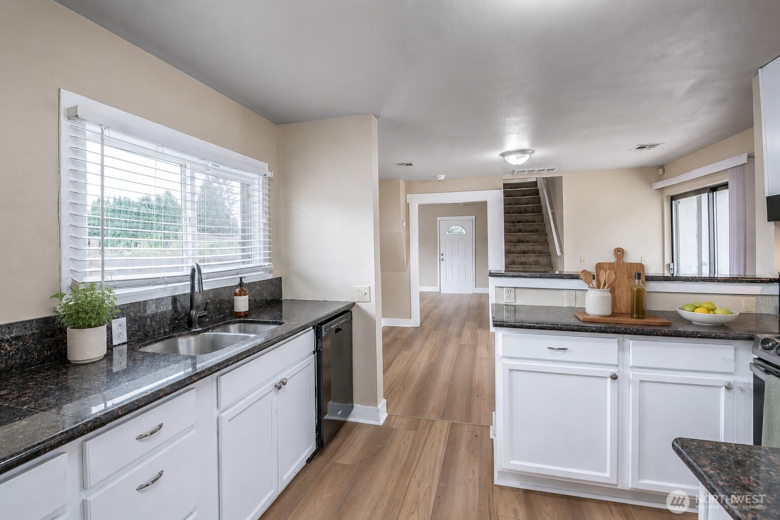1806 2nd Street Property Photo 16