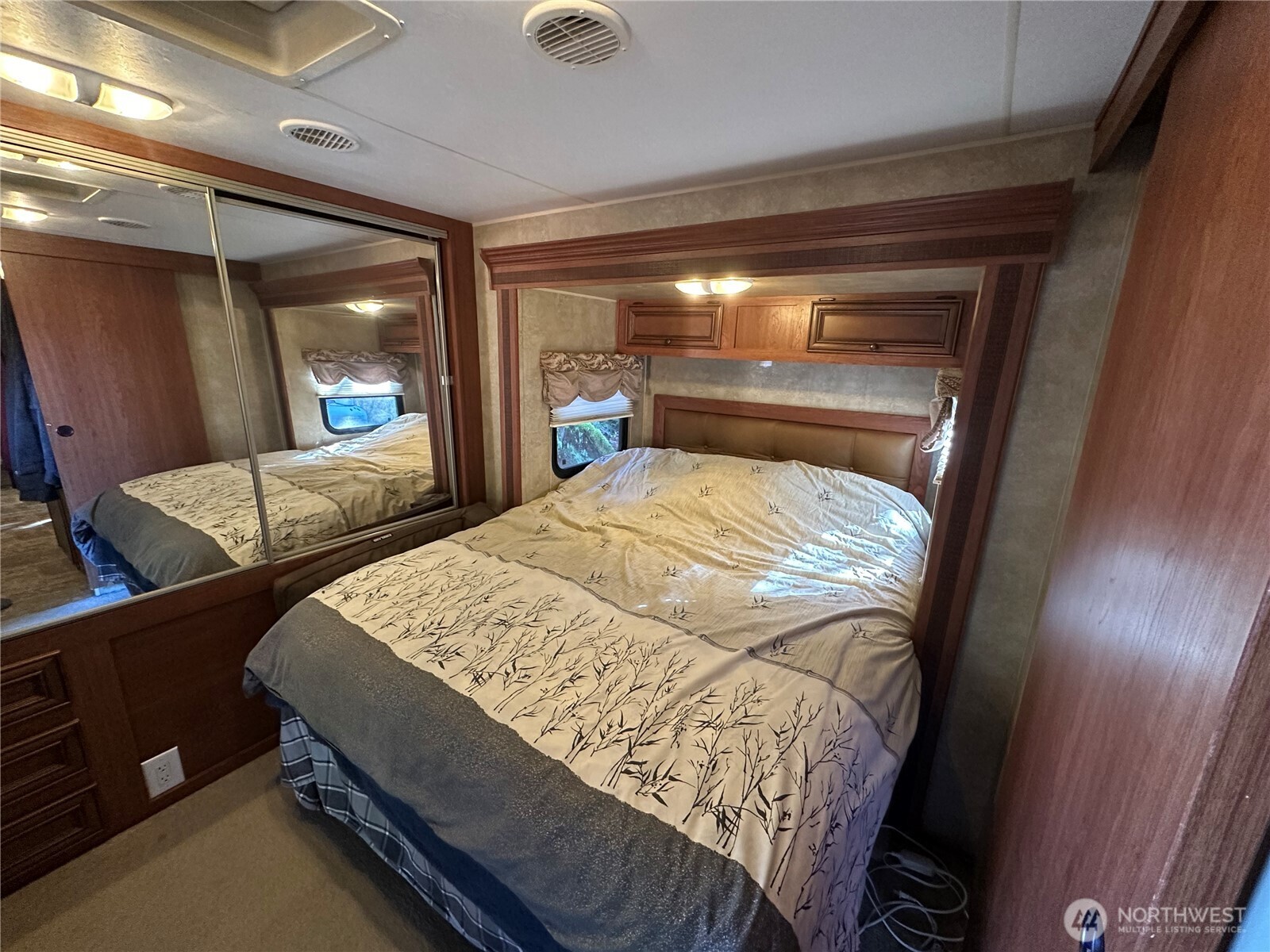 45017 Kachess Trail Property Photo 6
